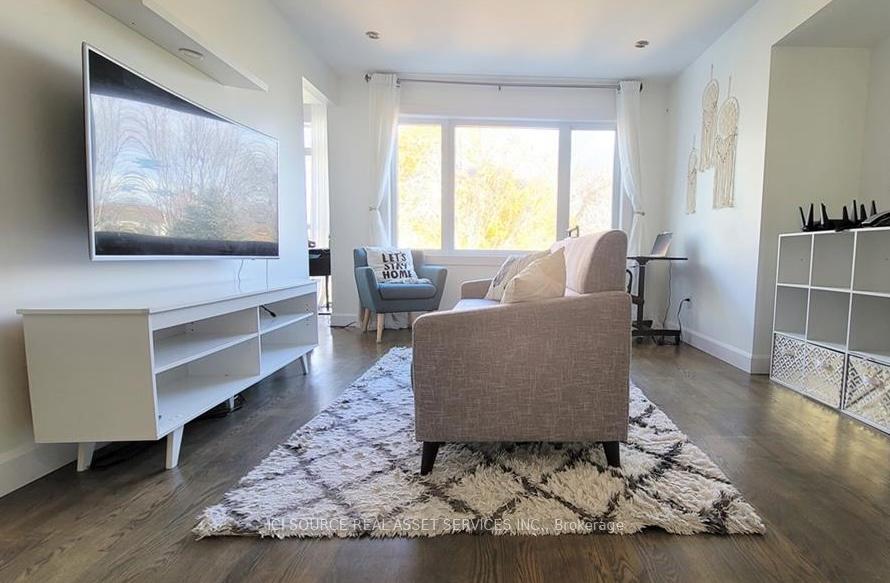 Photo 16 of 33 Tobermory Crescent, Ottawa, Kanata - Morgan's Grant/South March — HOMEH