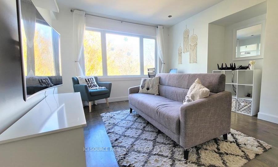 Photo 17 of 33 Tobermory Crescent, Ottawa, Kanata - Morgan's Grant/South March — HOMEH