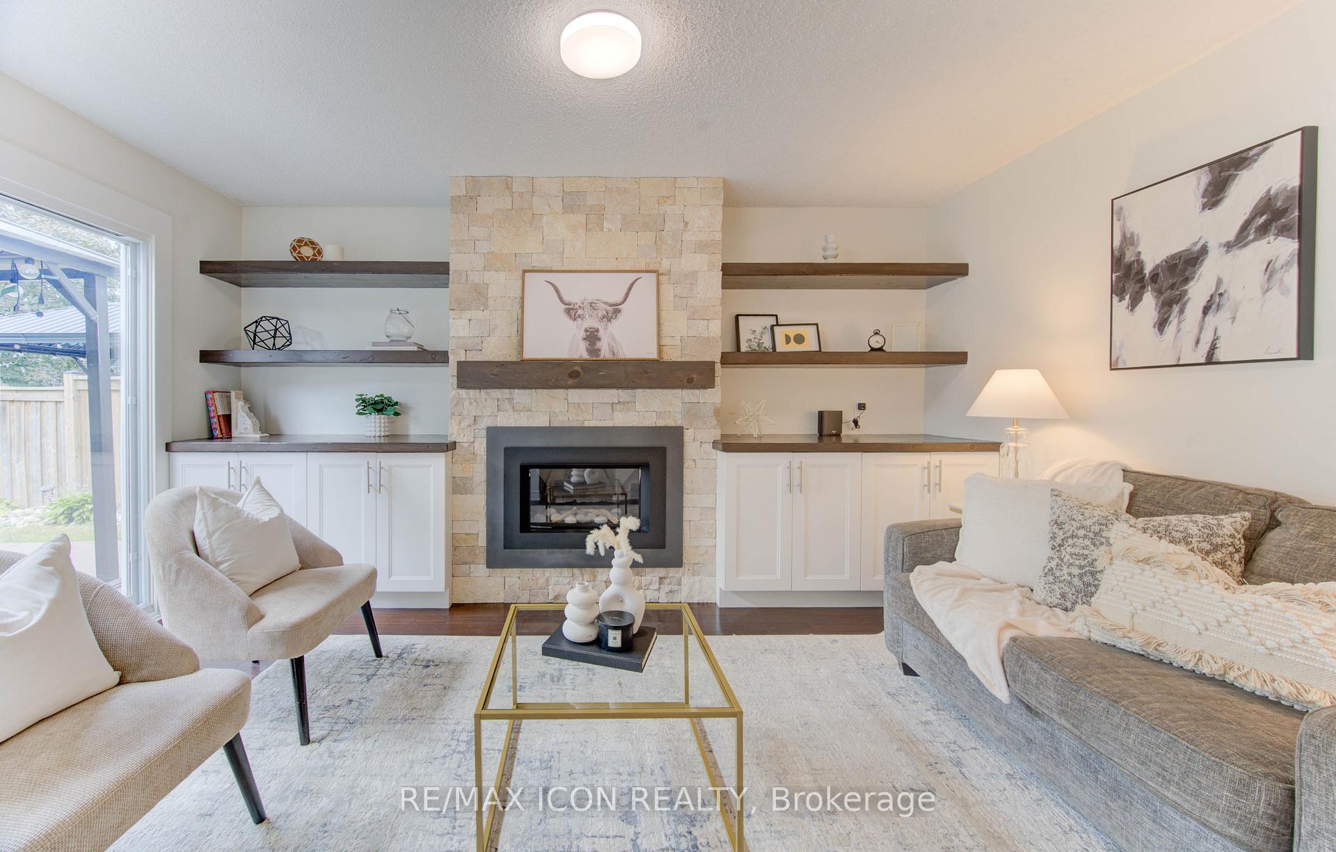 Photo 14 of 43 Winding Way, Kitchener — HOMEH