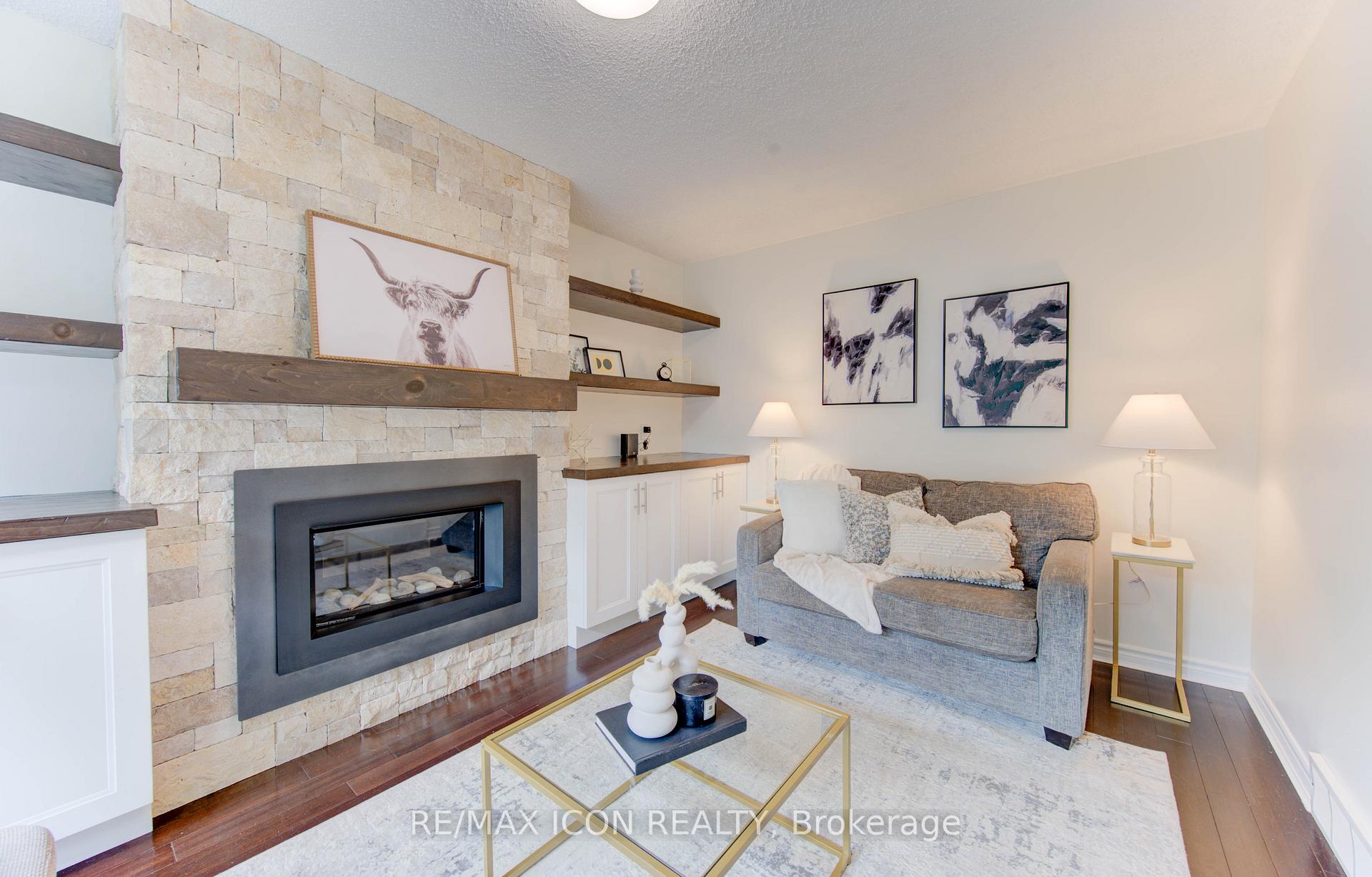 Photo 16 of 43 Winding Way, Kitchener — HOMEH