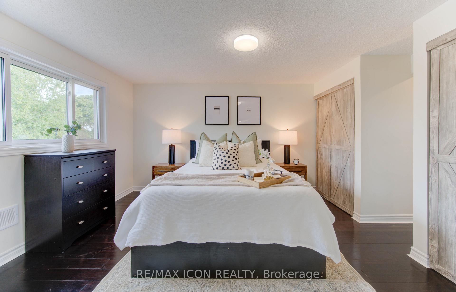 Photo 19 of 43 Winding Way, Kitchener — HOMEH