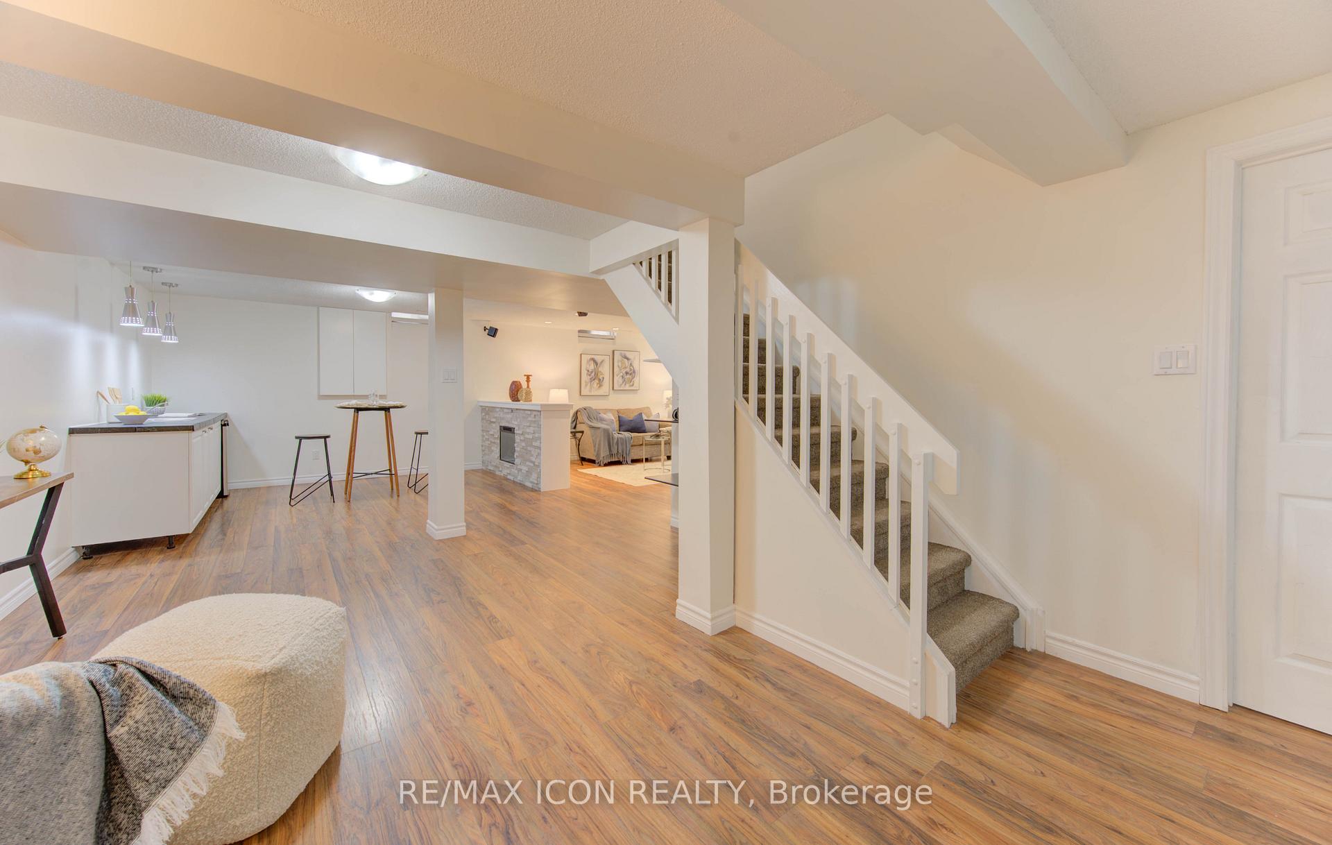 Photo 27 of 43 Winding Way, Kitchener — HOMEH