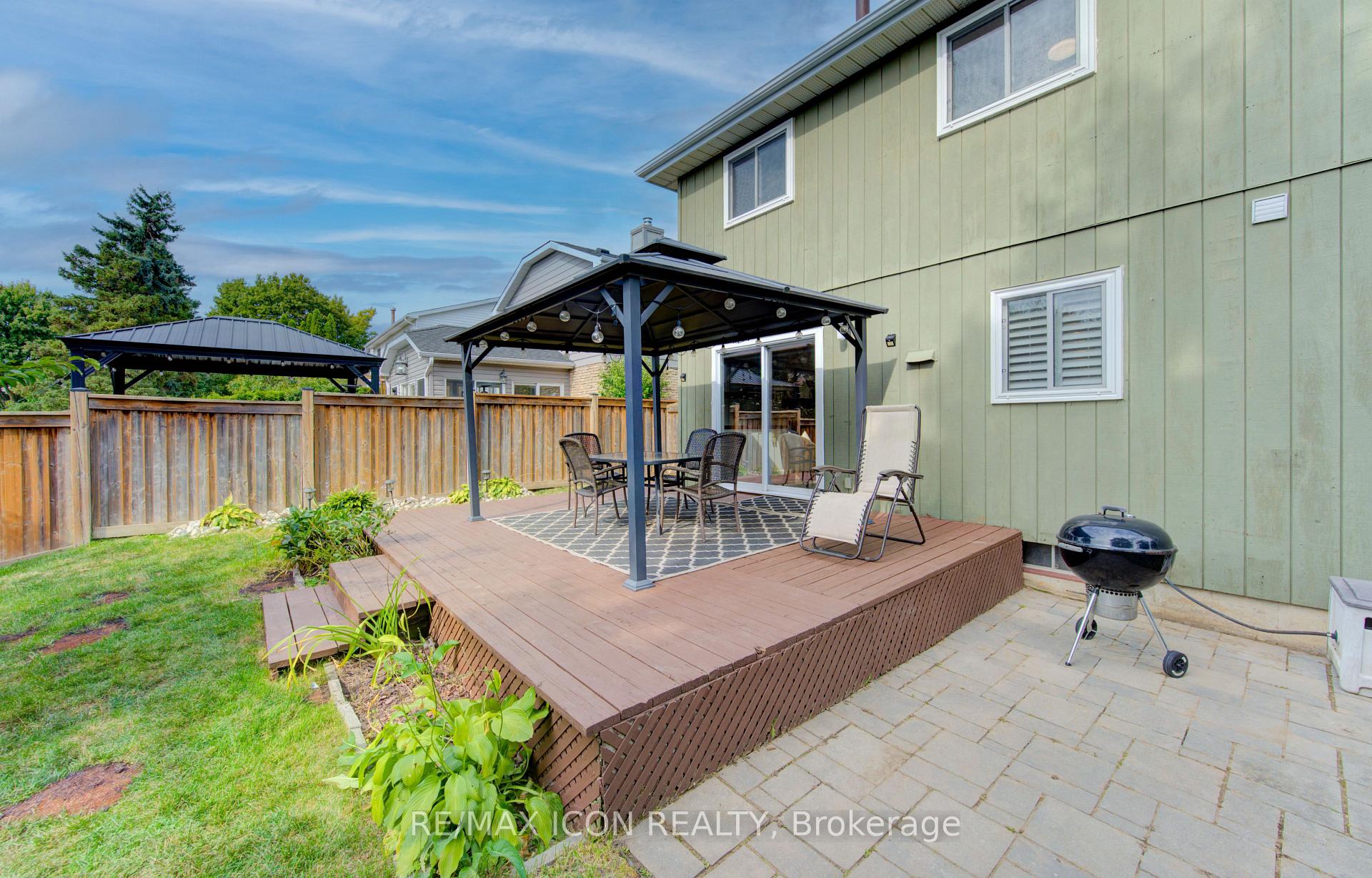 Photo 36 of 43 Winding Way, Kitchener — HOMEH