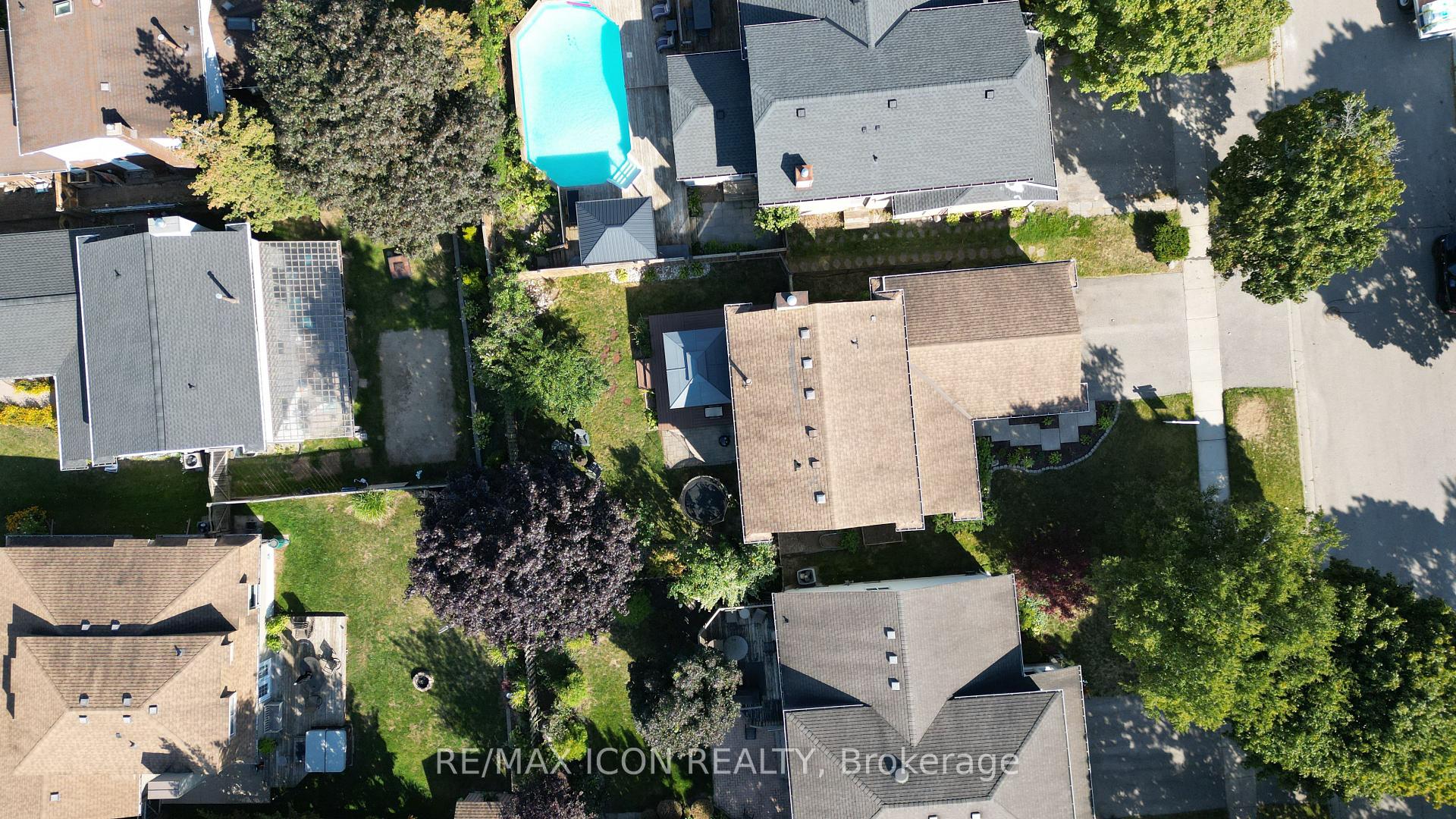 Photo 42 of 43 Winding Way, Kitchener — HOMEH