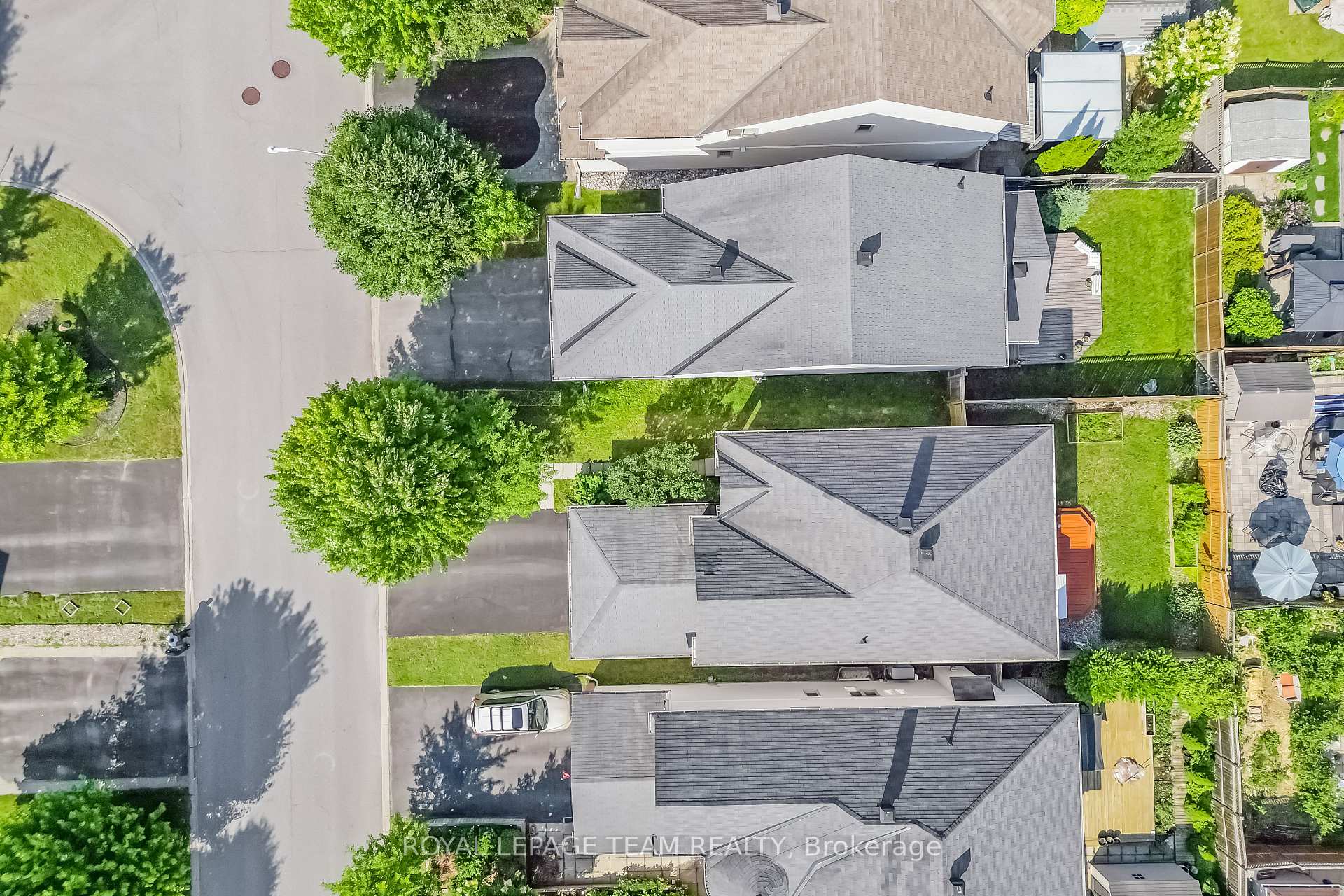 Photo 2 of 204 Applecross Crescent, Ottawa, Kanata - Morgan's Grant/South March — HOMEH