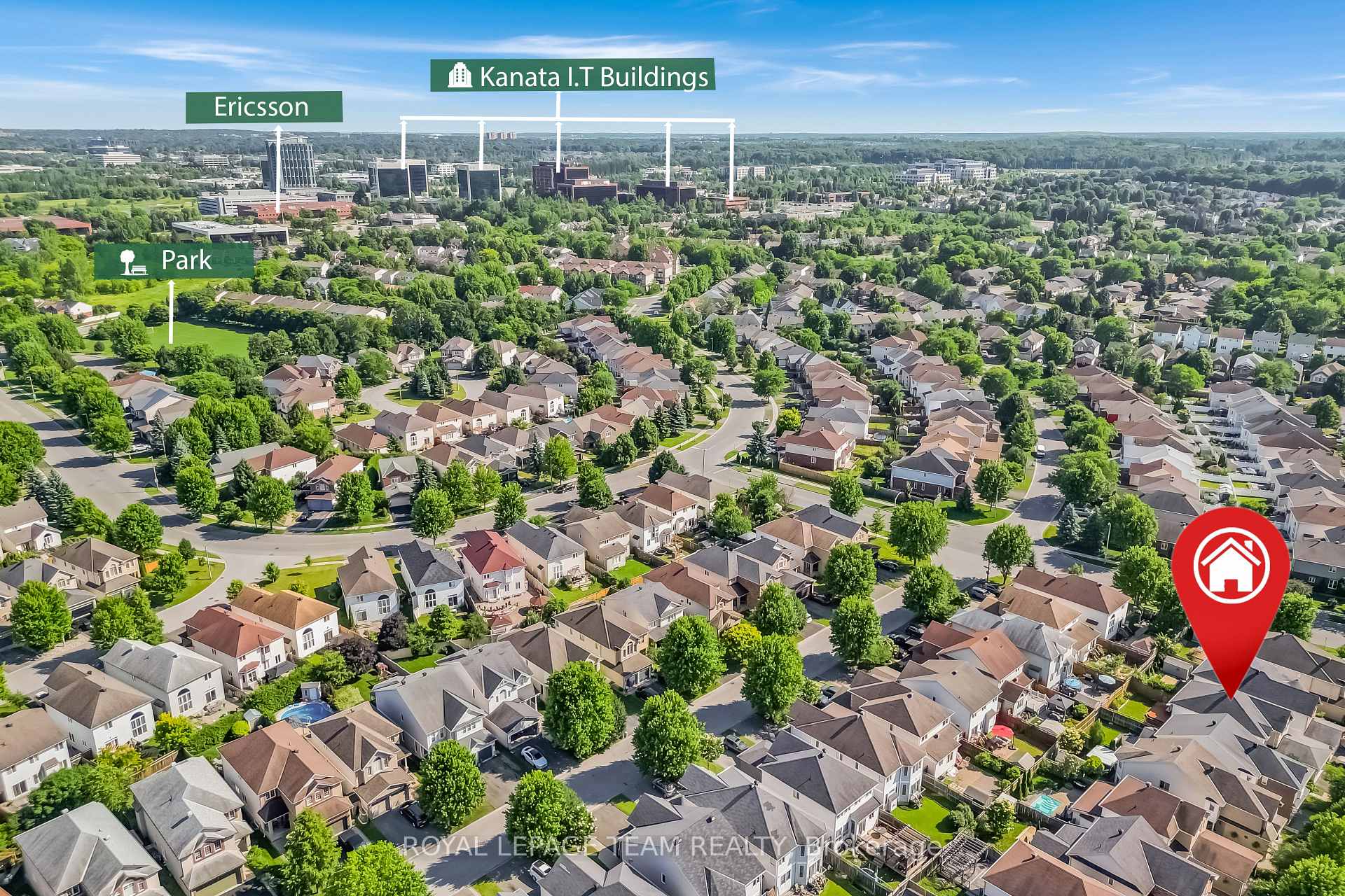 Photo 6 of 204 Applecross Crescent, Ottawa, Kanata - Morgan's Grant/South March — HOMEH