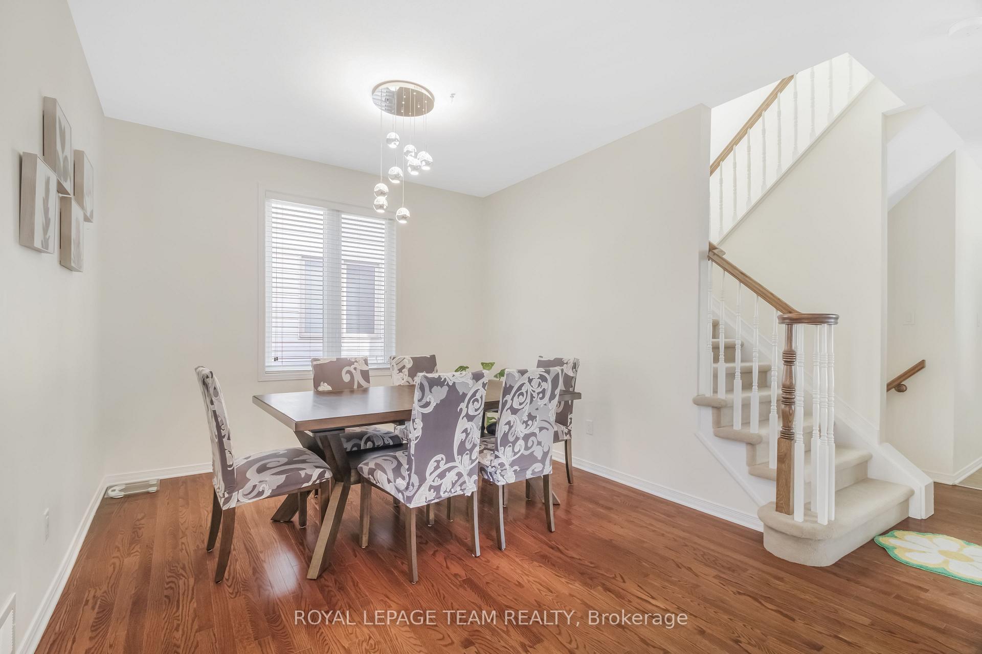 Photo 14 of 204 Applecross Crescent, Ottawa, Kanata - Morgan's Grant/South March — HOMEH