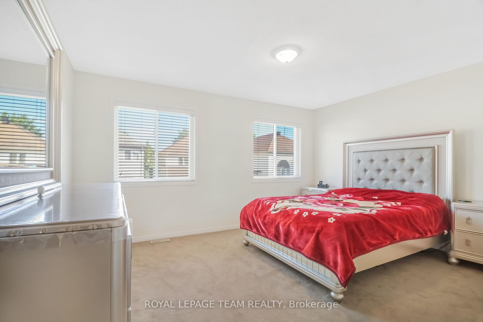 Photo 24 of 204 Applecross Crescent, Ottawa, Kanata - Morgan's Grant/South March — HOMEH