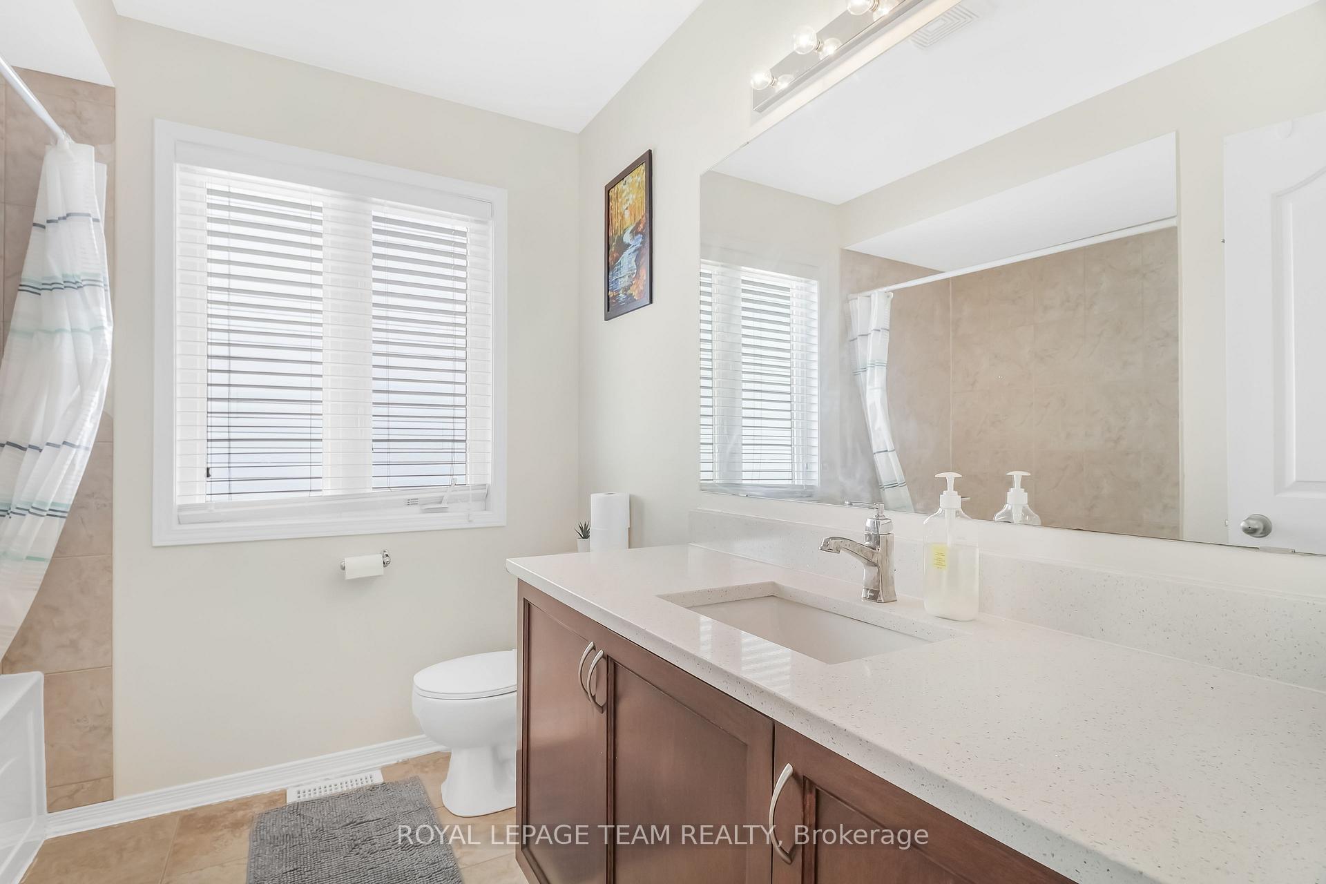 Photo 25 of 204 Applecross Crescent, Ottawa, Kanata - Morgan's Grant/South March — HOMEH