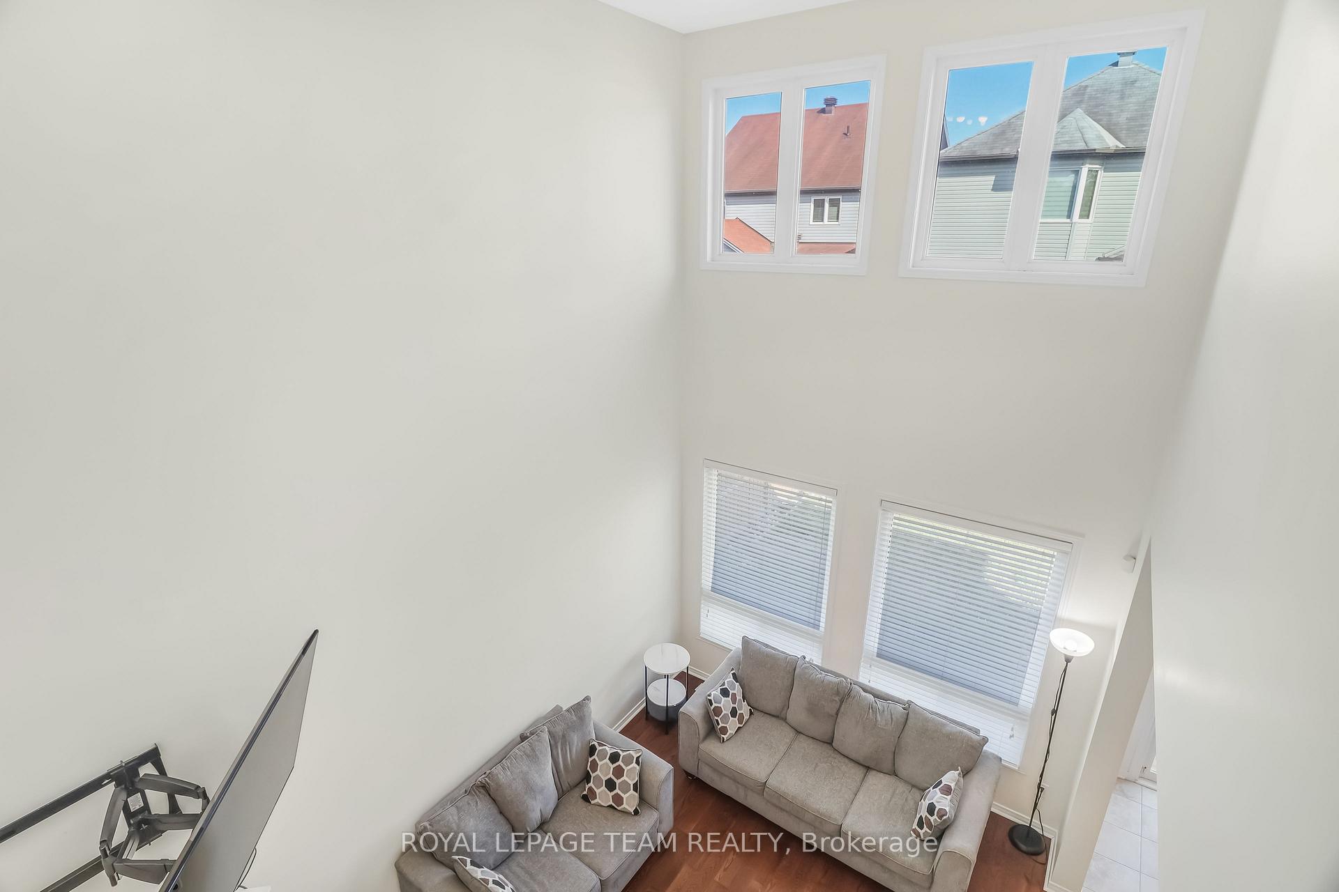 Photo 31 of 204 Applecross Crescent, Ottawa, Kanata - Morgan's Grant/South March — HOMEH