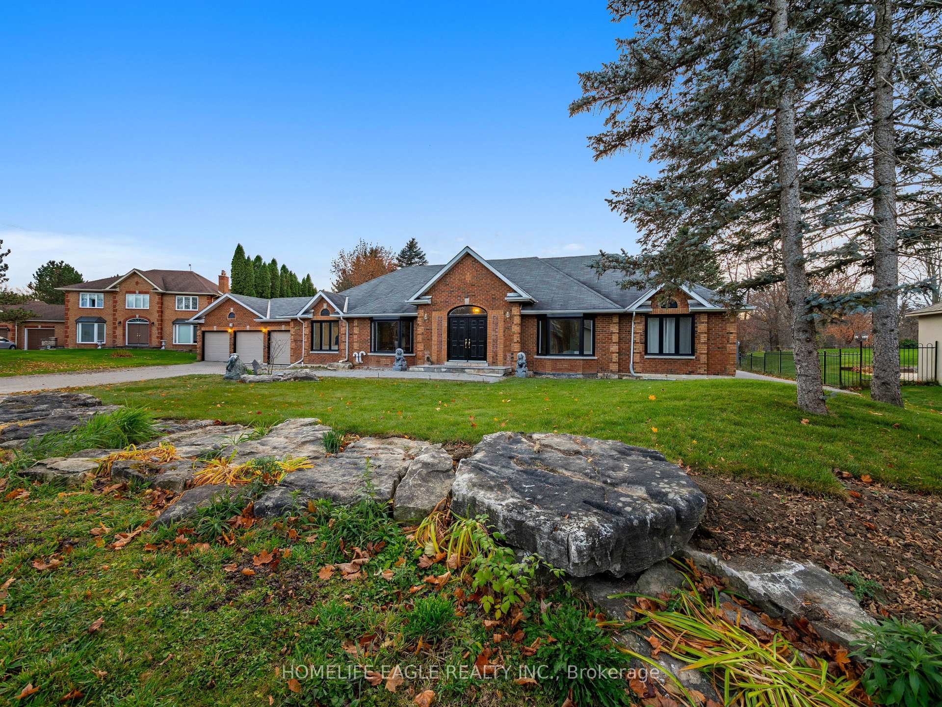 Photo 2 of 28 Rolling Court, King, Rural King — HOMEH