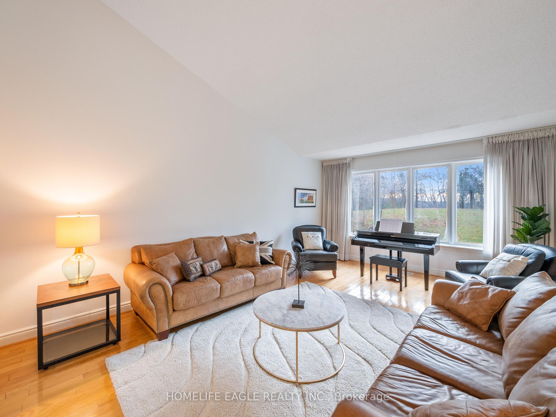 Photo 12 of 28 Rolling Court, King, Rural King — HOMEH