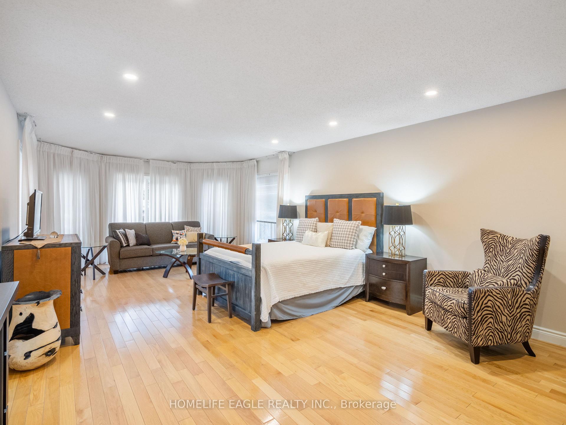 Photo 15 of 28 Rolling Court, King, Rural King — HOMEH