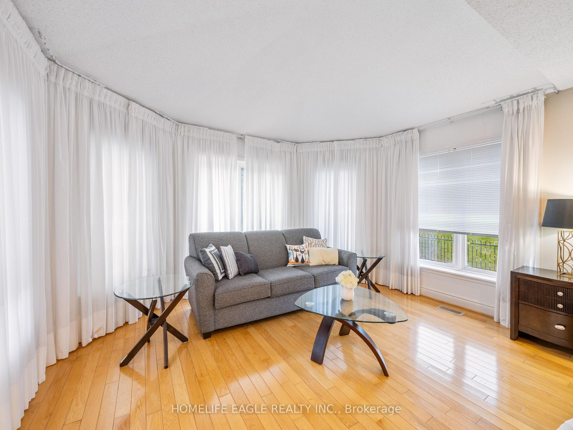 Photo 16 of 28 Rolling Court, King, Rural King — HOMEH