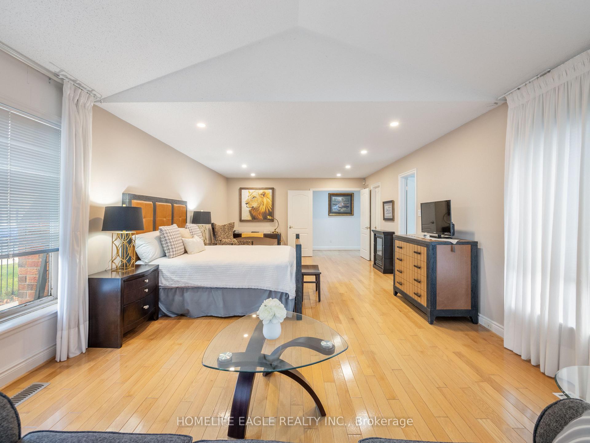 Photo 17 of 28 Rolling Court, King, Rural King — HOMEH