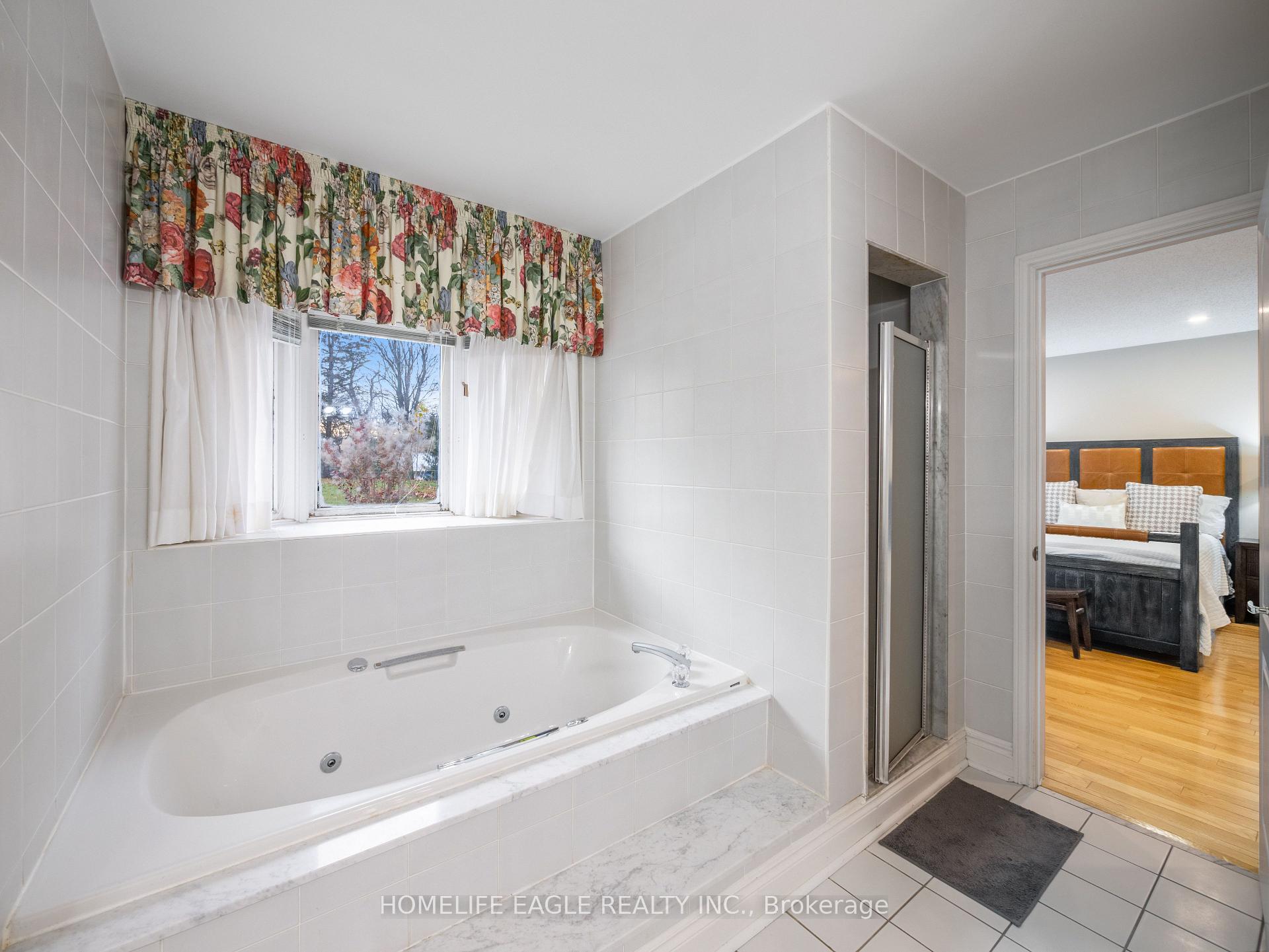 Photo 18 of 28 Rolling Court, King, Rural King — HOMEH