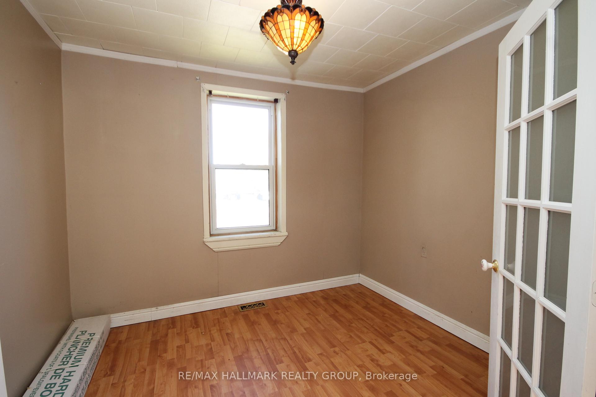 Photo 7 of 923 Center Street, McNab/Braeside, Mcnab/Braeside Twps — HOMEH