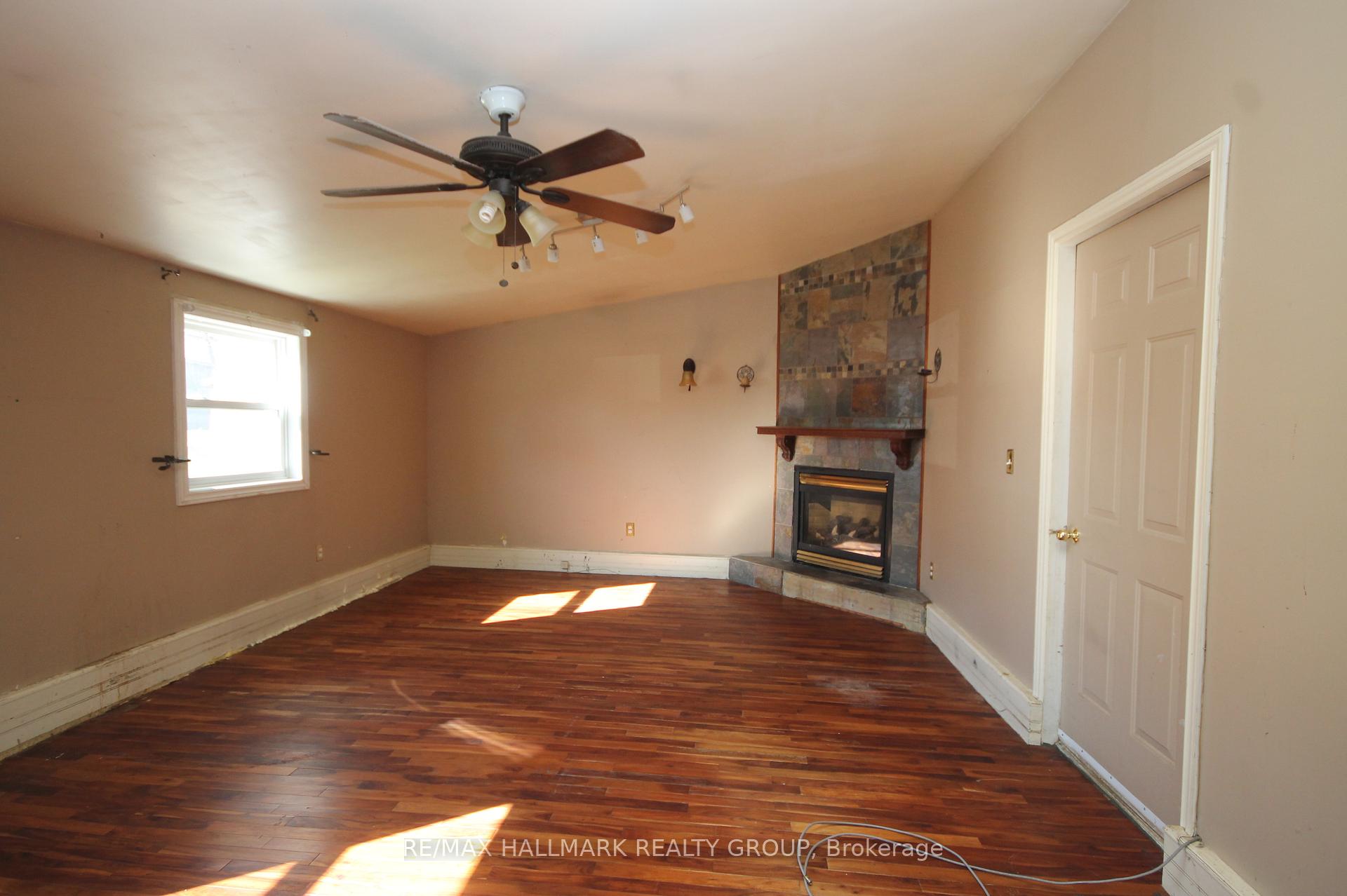 Photo 10 of 923 Center Street, McNab/Braeside, Mcnab/Braeside Twps — HOMEH