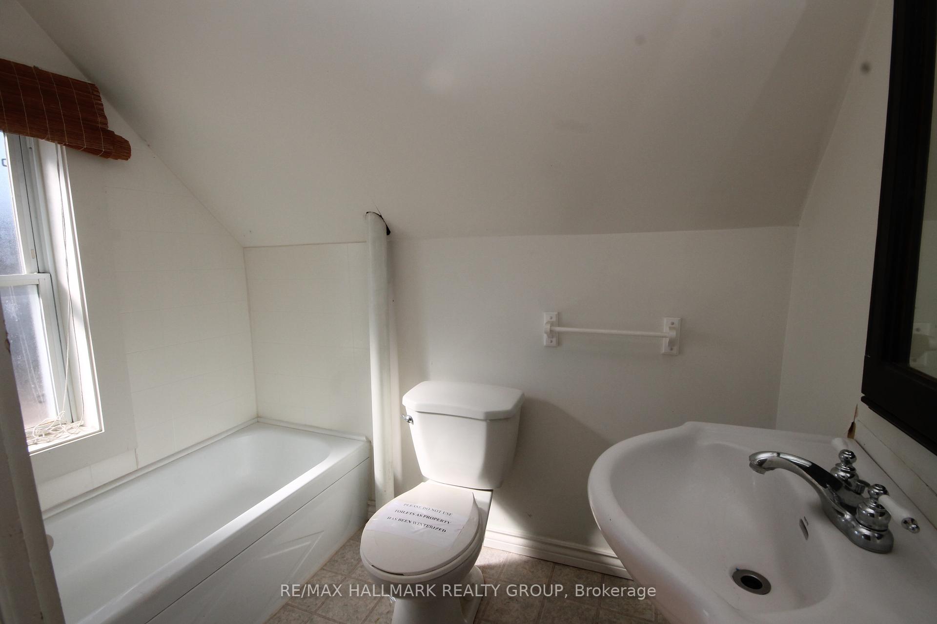 Photo 17 of 923 Center Street, McNab/Braeside, Mcnab/Braeside Twps — HOMEH