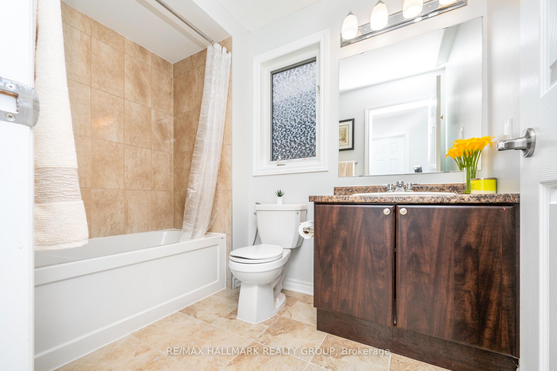 Photo 21 of 223 Conifer Creek Circle, Ottawa, Kanata - Emerald Meadows/Trailwest — HOMEH