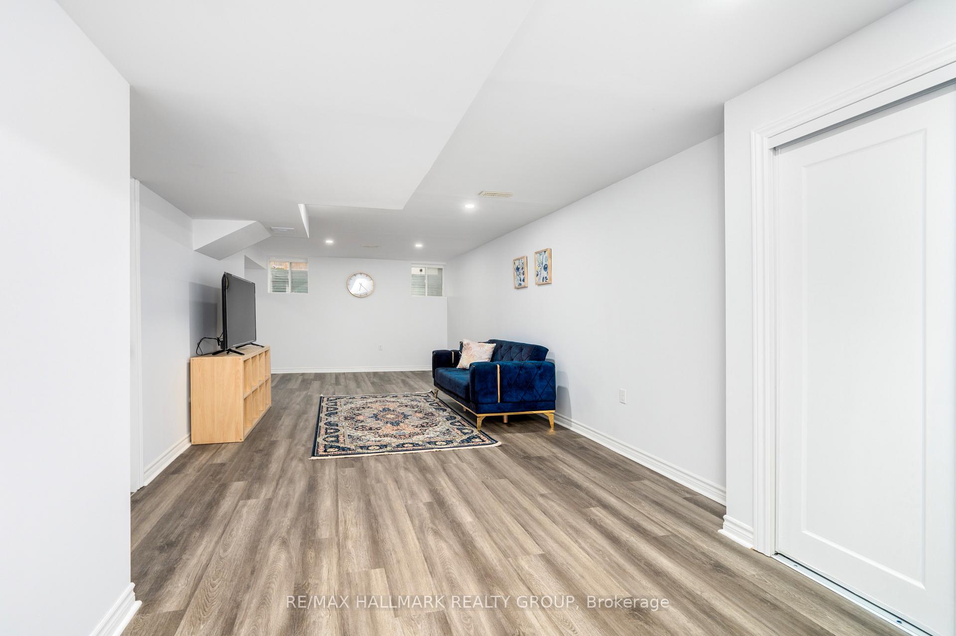 Photo 26 of 223 Conifer Creek Circle, Ottawa, Kanata - Emerald Meadows/Trailwest — HOMEH