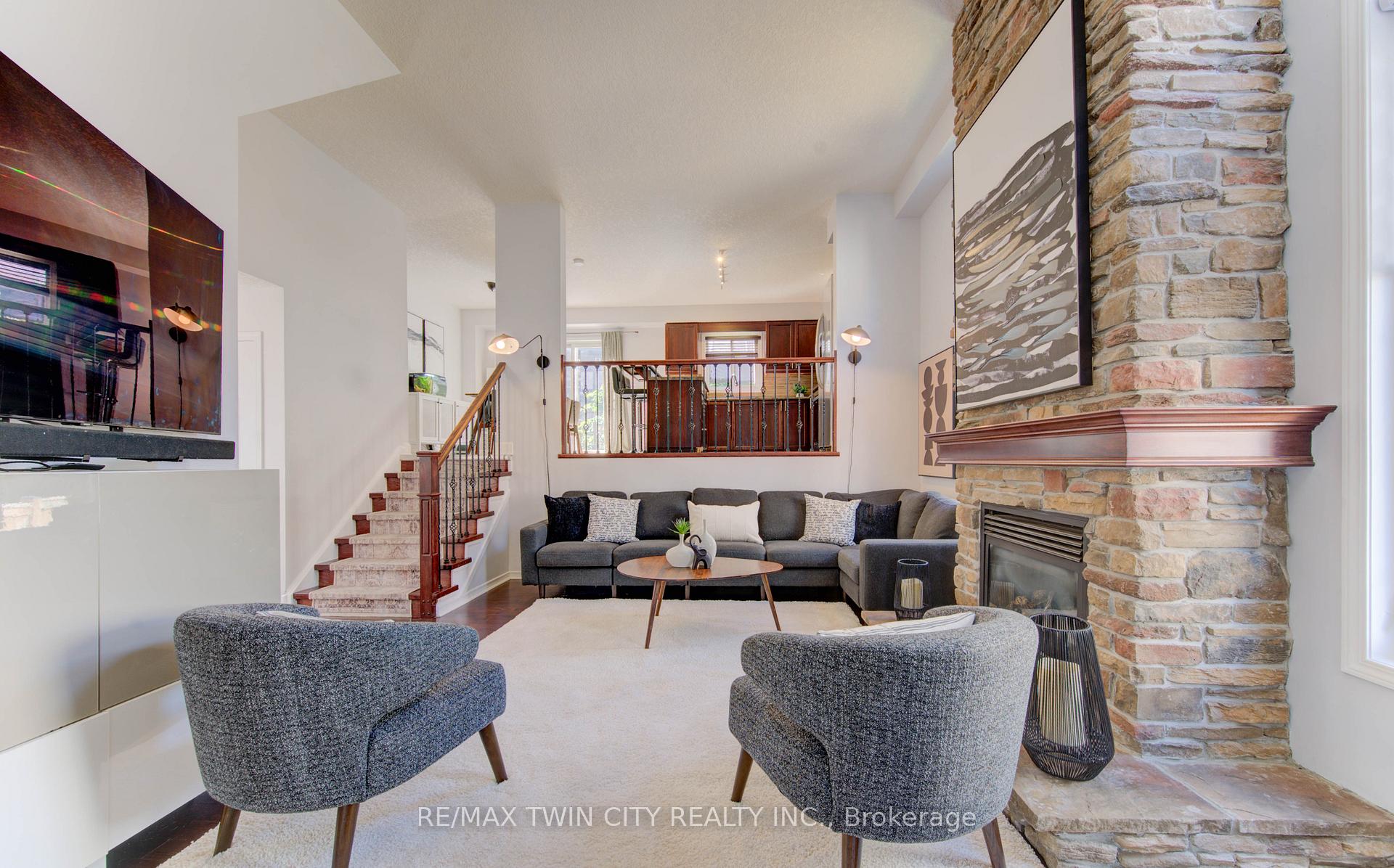 Photo 6 of 224 Sunny Meadow Court, Kitchener — HOMEH
