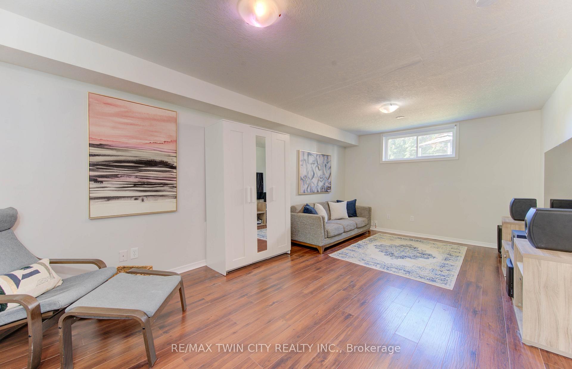 Photo 38 of 224 Sunny Meadow Court, Kitchener — HOMEH