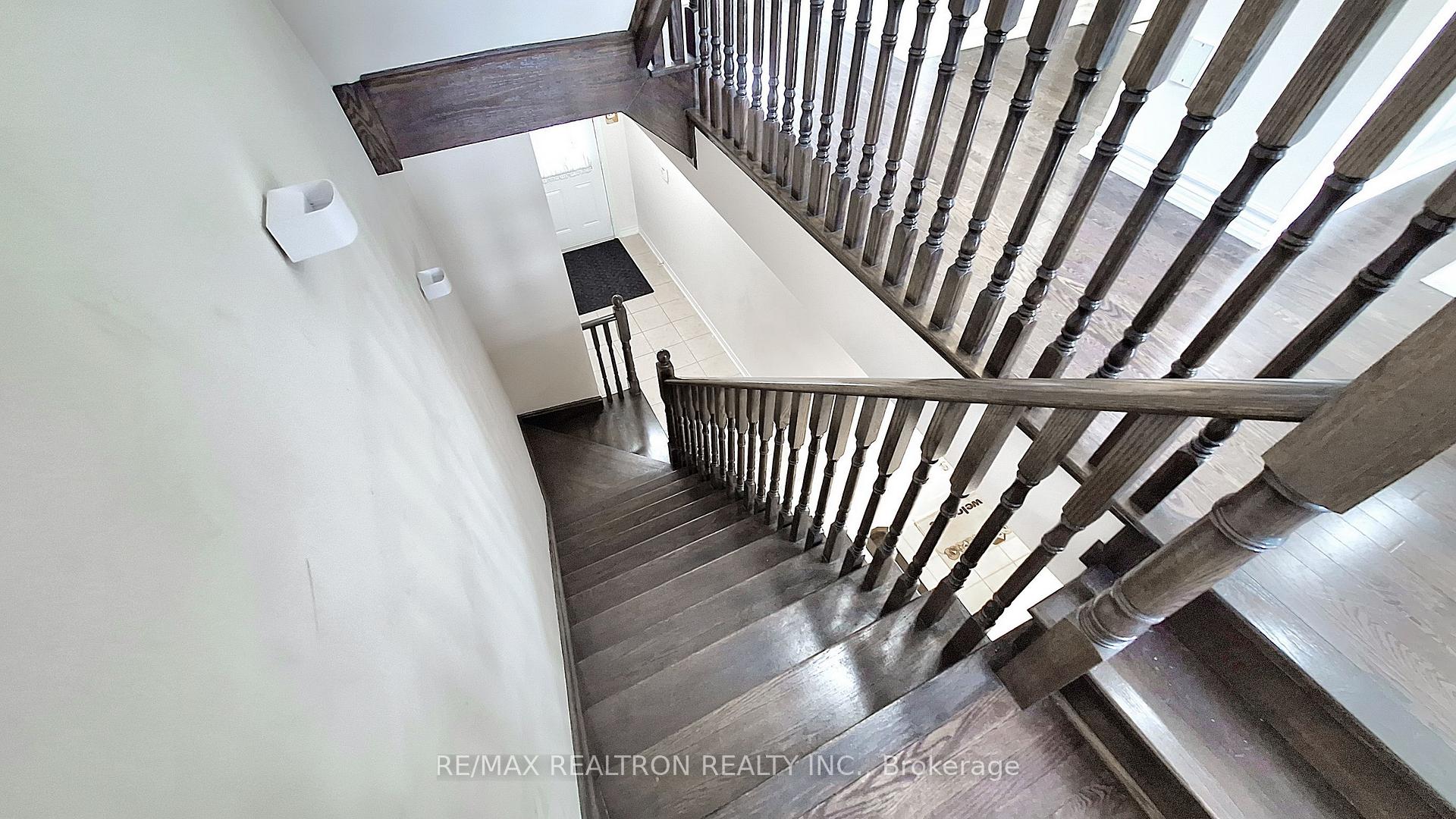 Photo 25 of 9 Haute Lane, Markham, Cathedraltown — HOMEH