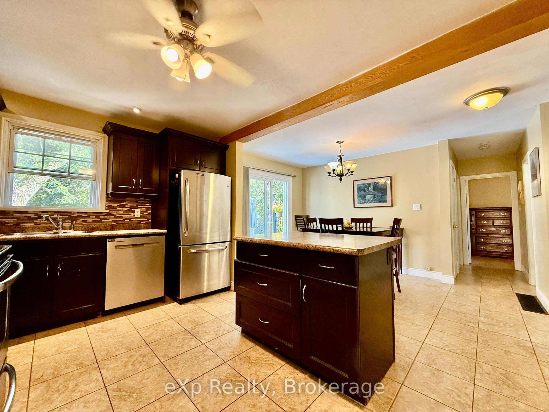Photo 9 of 152 Kehl Street, Kitchener — HOMEH