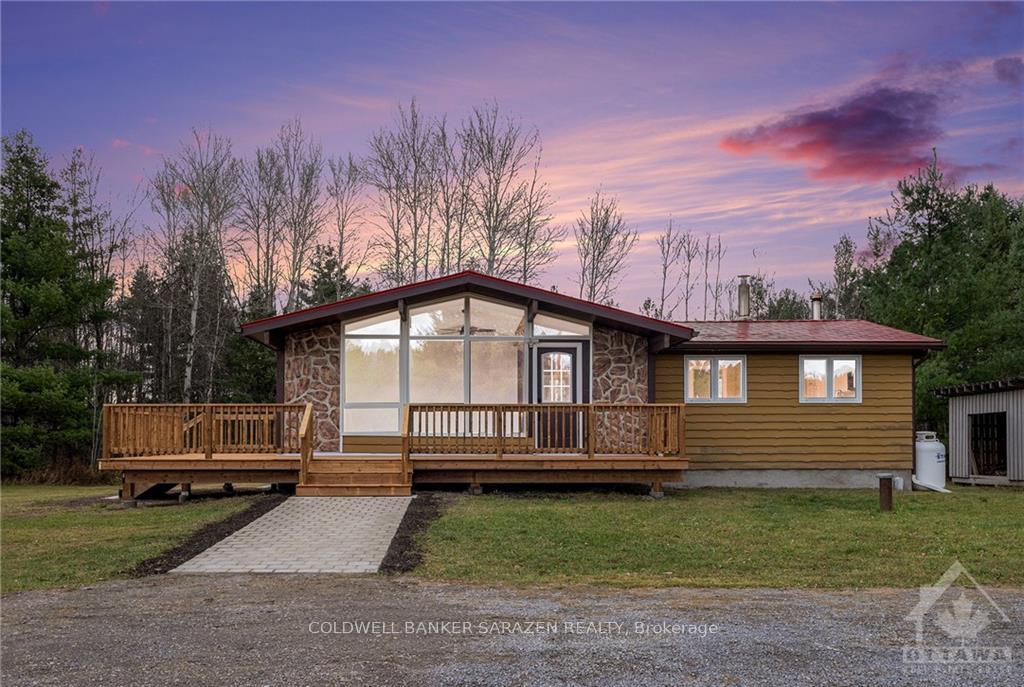 Photo 1 of 177 Calabogie Road, McNab/Braeside, Mcnab/Braeside Twps — HOMEH