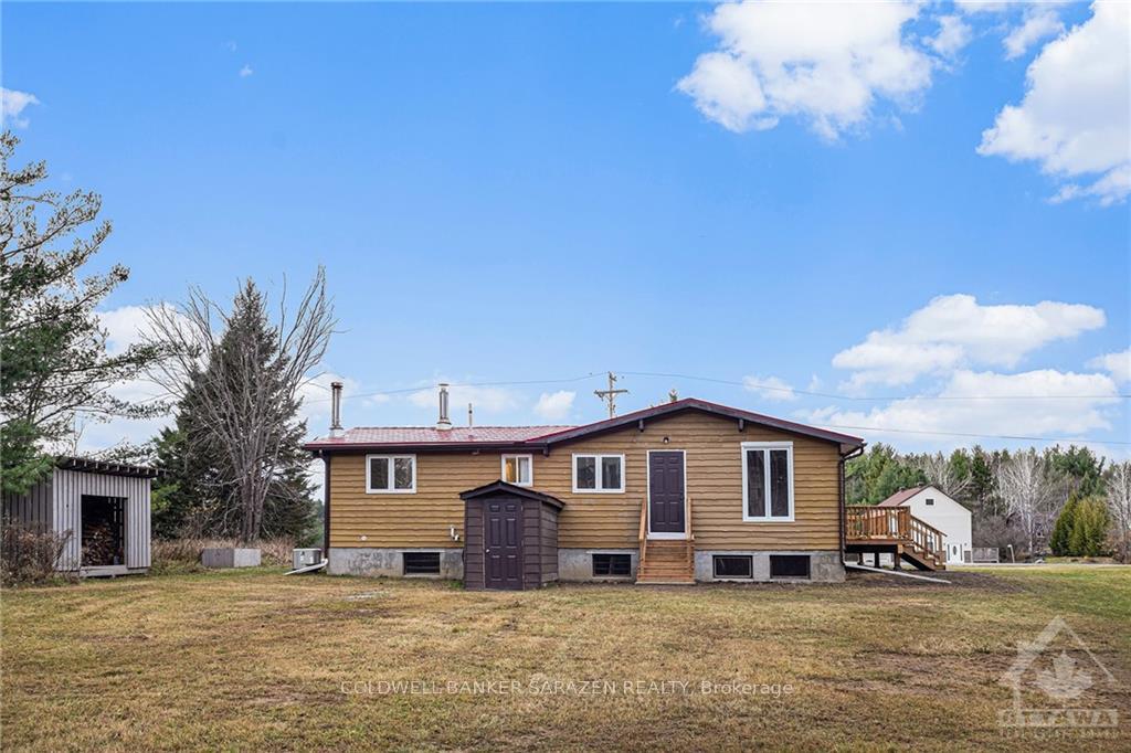 Photo 21 of 177 Calabogie Road, McNab/Braeside, Mcnab/Braeside Twps — HOMEH