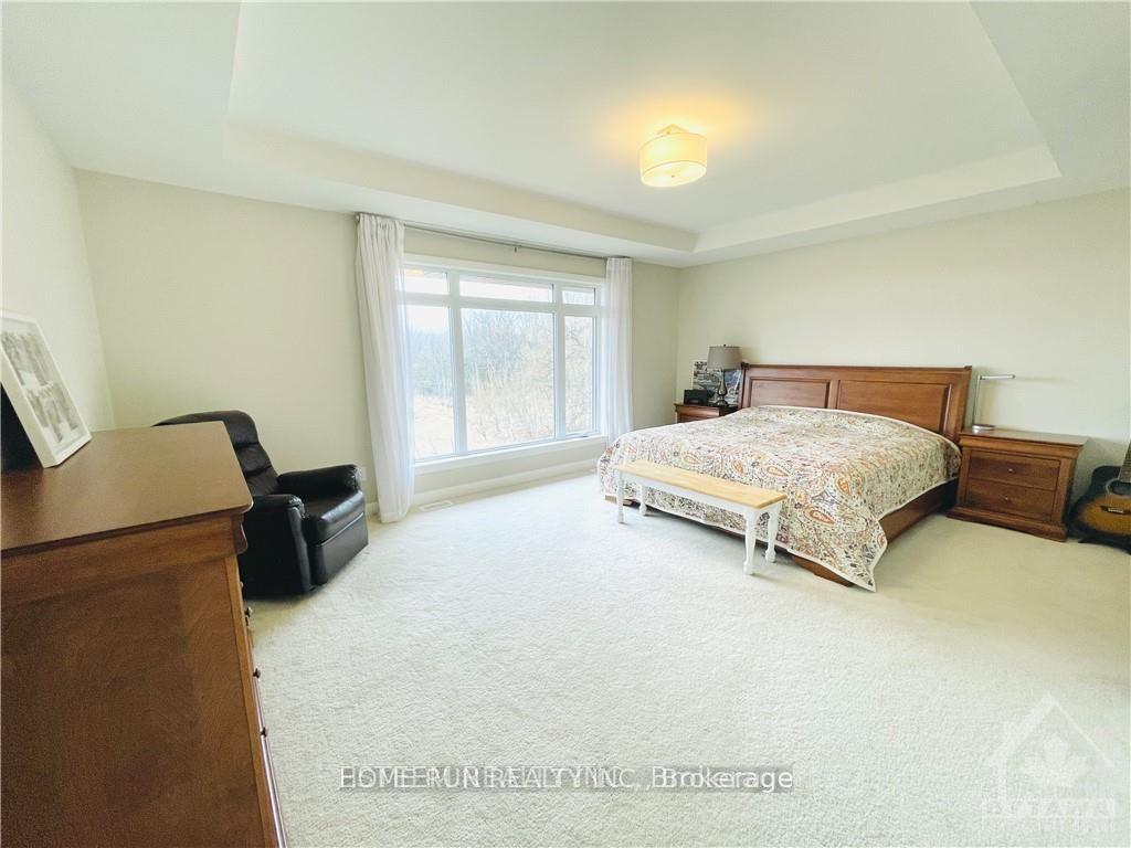 Photo 10 of 126 Escarpment Crescent, Ottawa, Kanata - Kanata Lakes/Heritage Hills — HOMEH