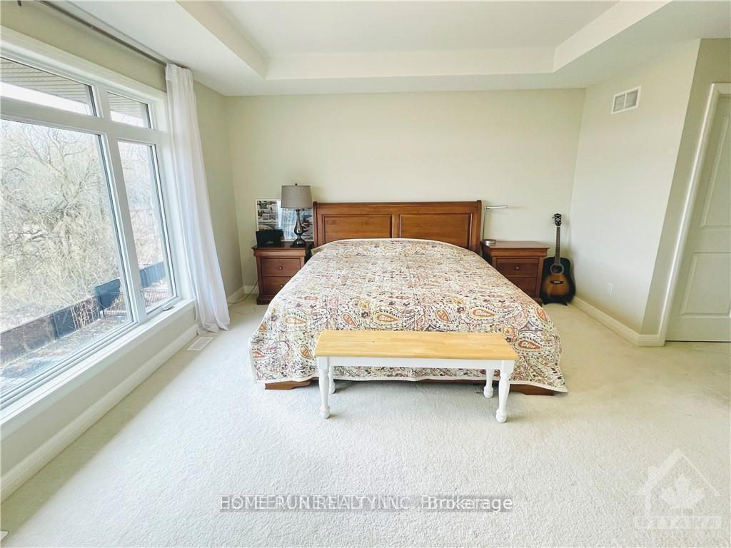 Photo 12 of 126 Escarpment Crescent, Ottawa, Kanata - Kanata Lakes/Heritage Hills — HOMEH