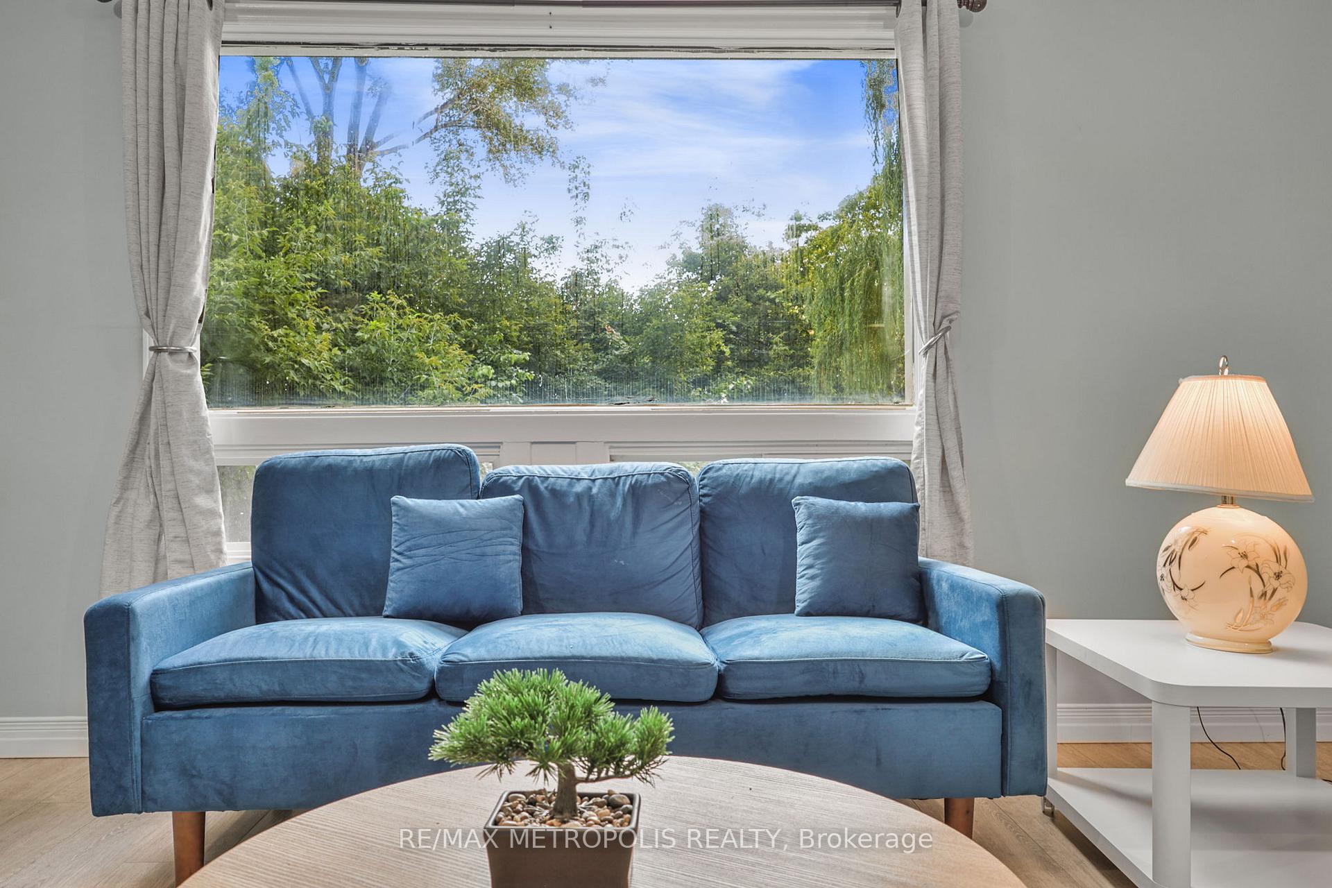 Photo 11 of 719 Knox Avenue, Hamilton, Parkview — HOMEH