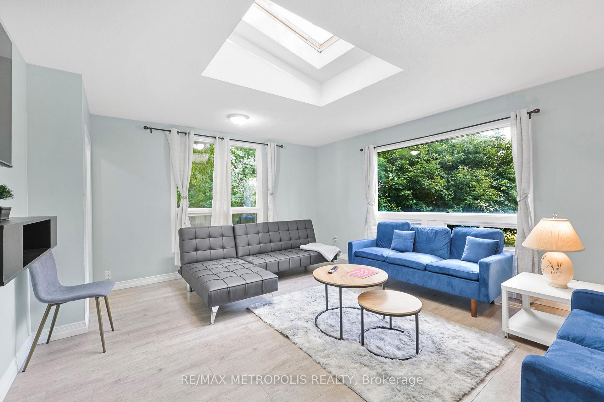 Photo 12 of 719 Knox Avenue, Hamilton, Parkview — HOMEH