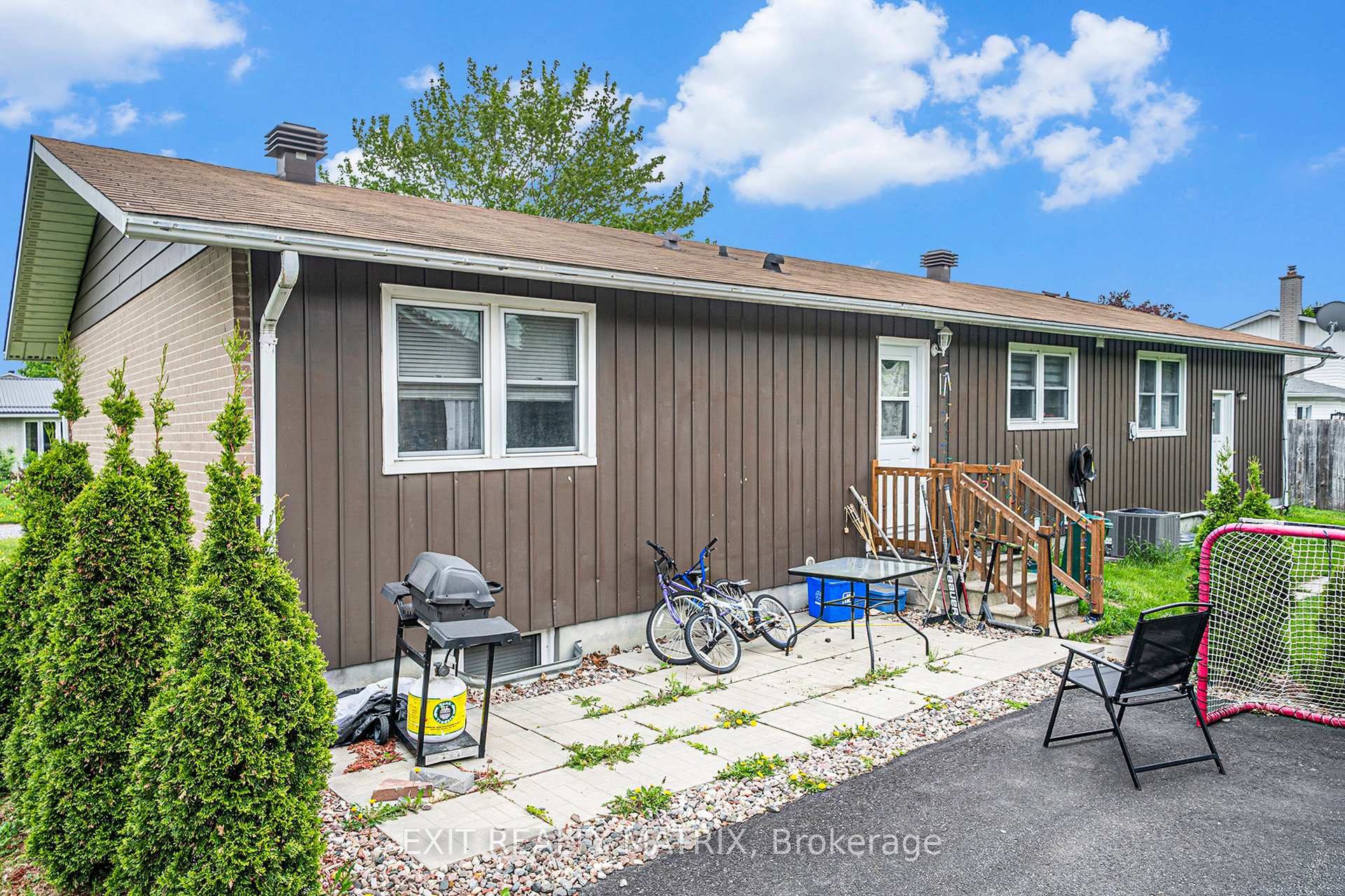 Photo 2 of Unit A, 127 William's Walk, Ottawa, Kanata - Glencairn/Hazeldean — HOMEH