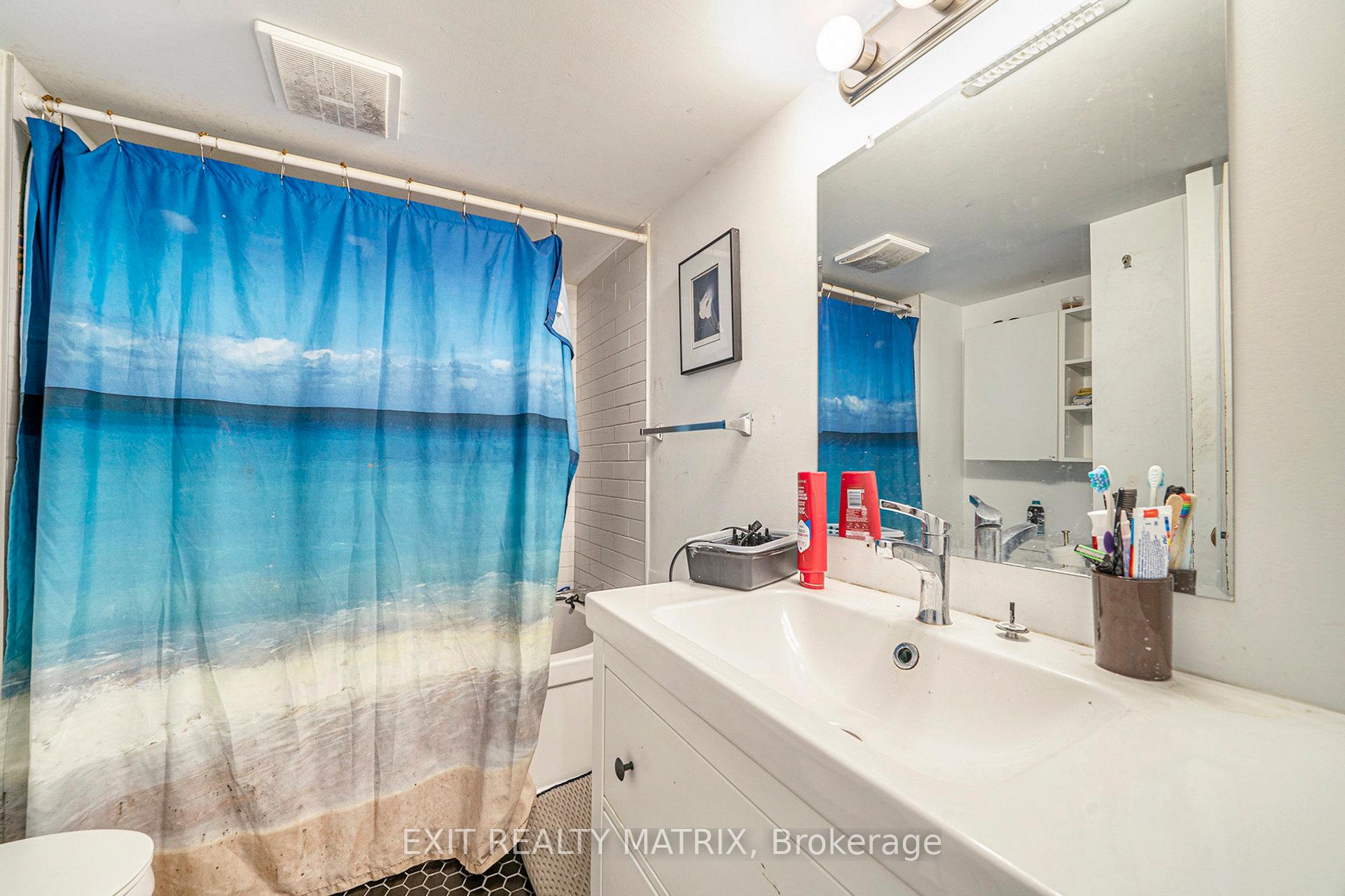 Photo 7 of Unit A, 127 William's Walk, Ottawa, Kanata - Glencairn/Hazeldean — HOMEH