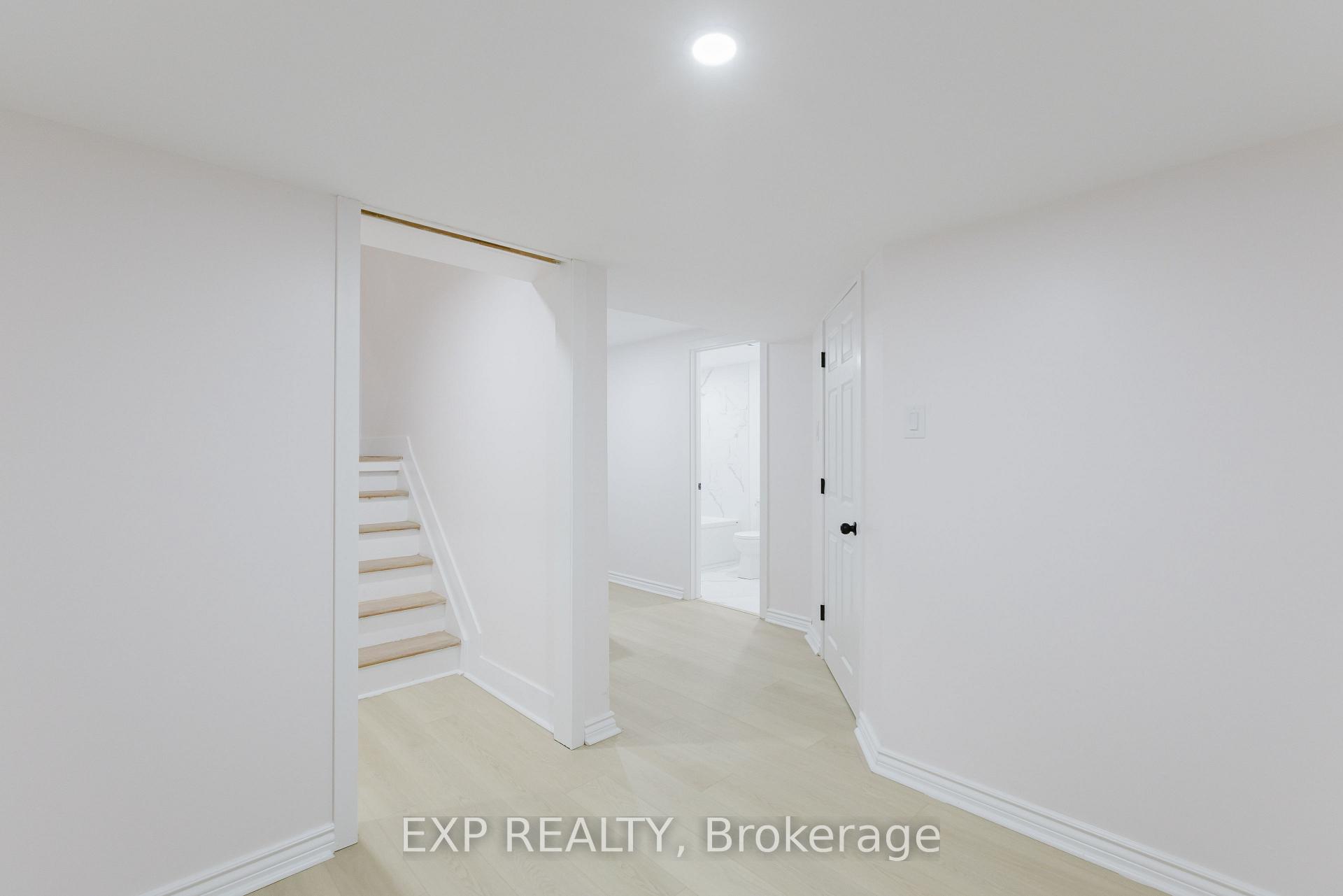 Photo 33 of 91 Penfield Drive, Ottawa, Kanata - Beaverbrook — HOMEH