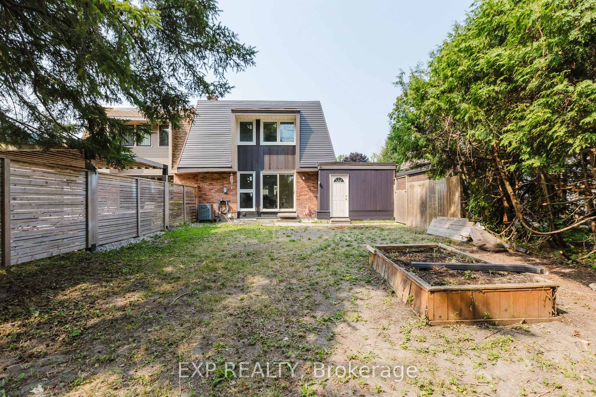 Photo 43 of 91 Penfield Drive, Ottawa, Kanata - Beaverbrook — HOMEH
