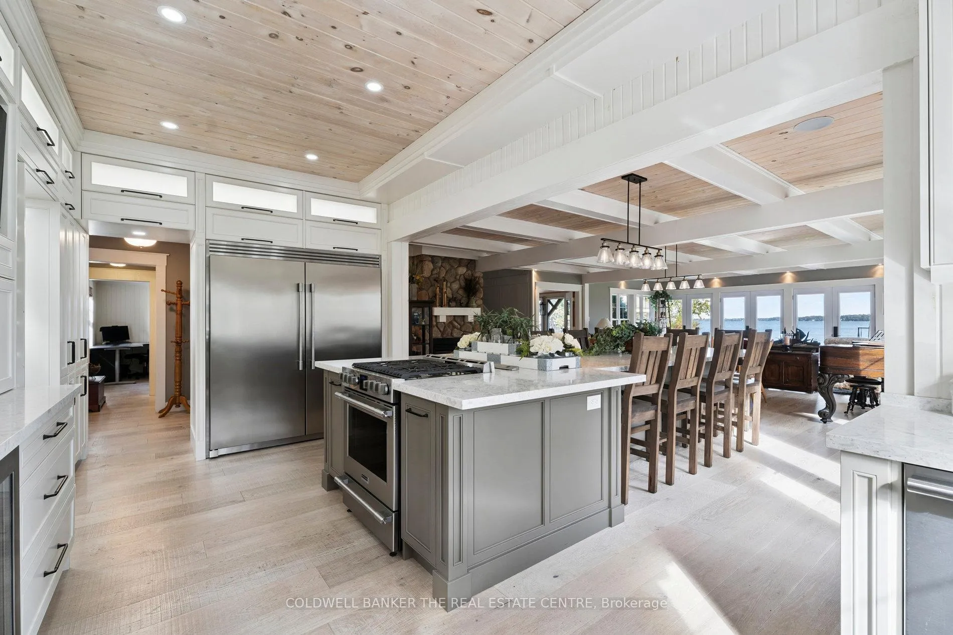 Photo 4 of 1099 Stoney Point Road, Innisfil, Rural Innisfil — HOMEH