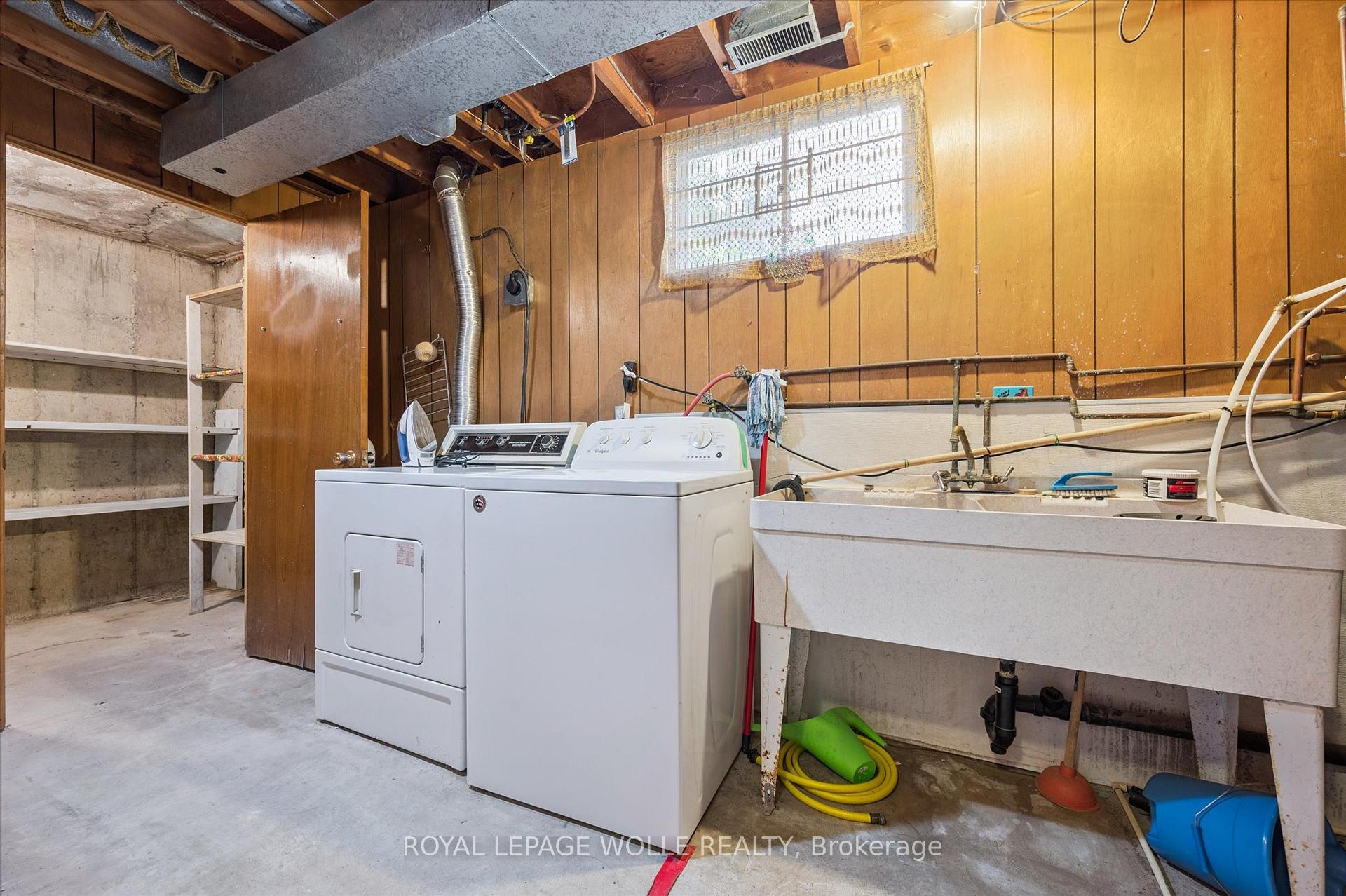 Photo 25 of 376 Westwood Drive, Kitchener — HOMEH