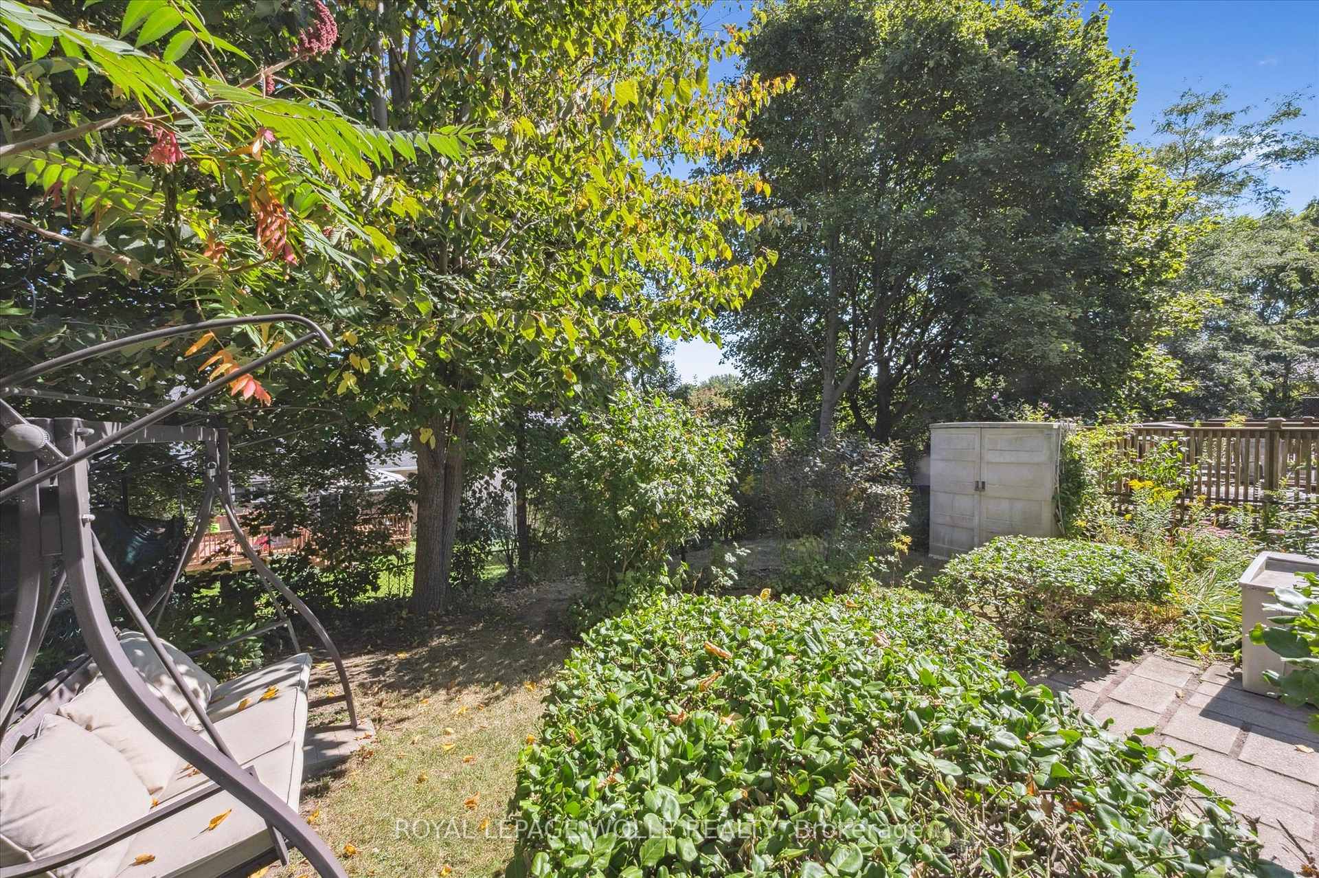 Photo 27 of 376 Westwood Drive, Kitchener — HOMEH