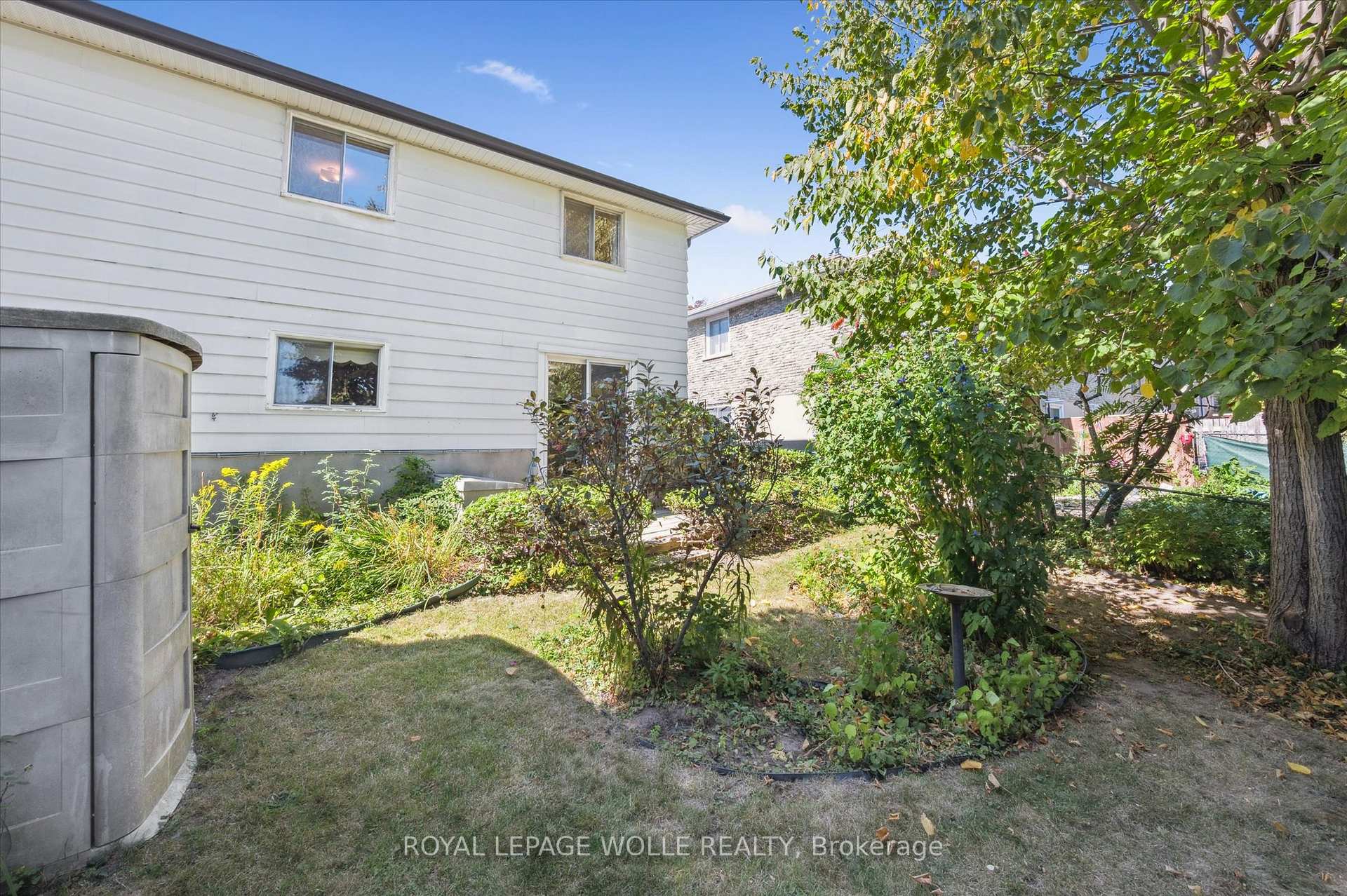 Photo 29 of 376 Westwood Drive, Kitchener — HOMEH
