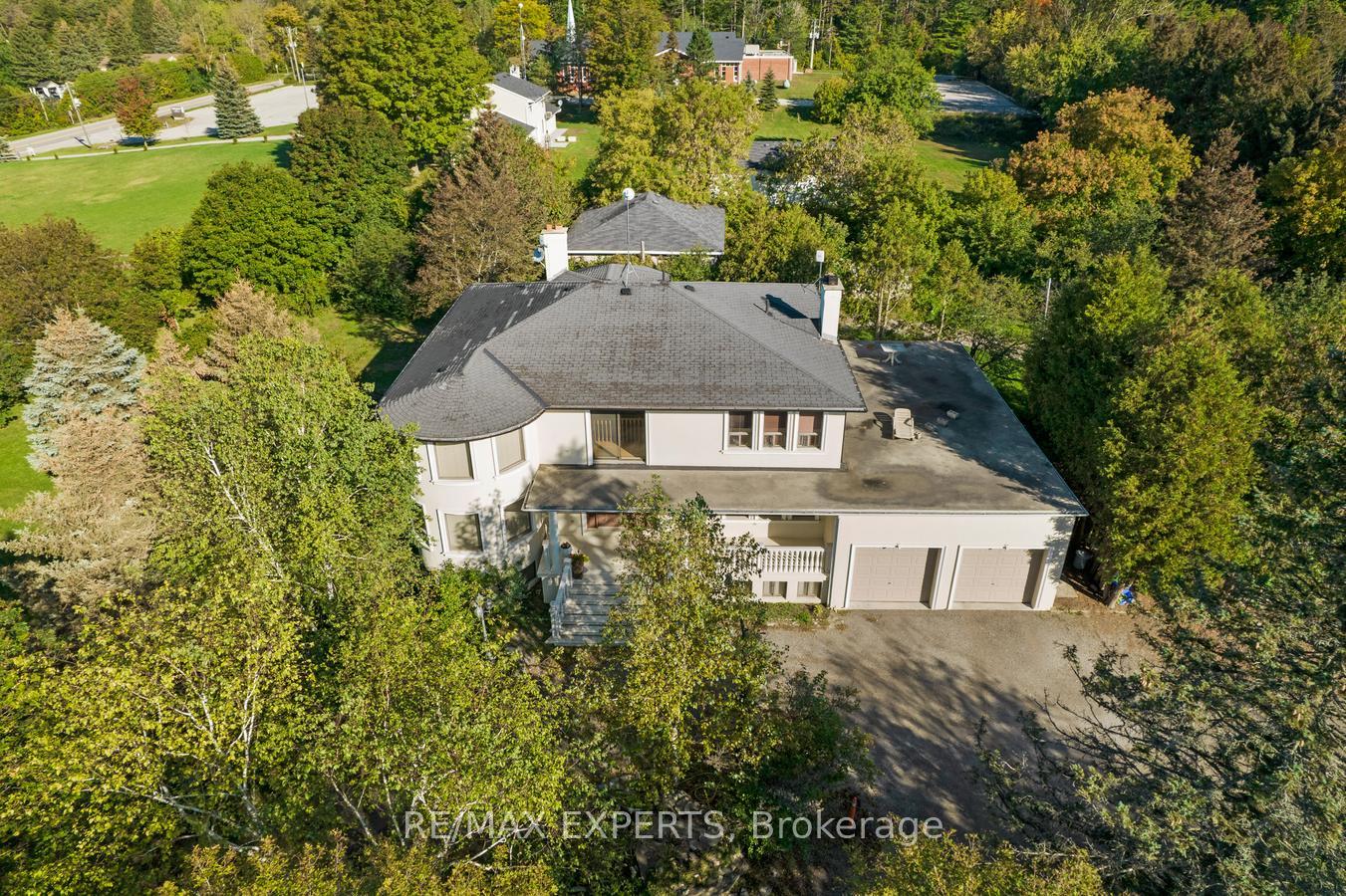Photo 1 of 14449 Jane Street, King, Rural King — HOMEH