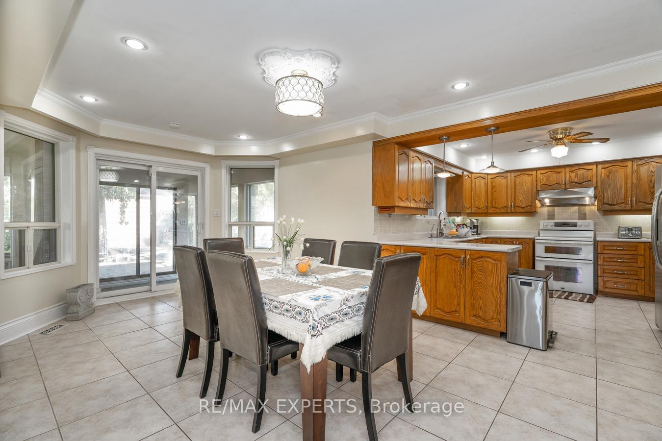Photo 15 of 14449 Jane Street, King, Rural King — HOMEH
