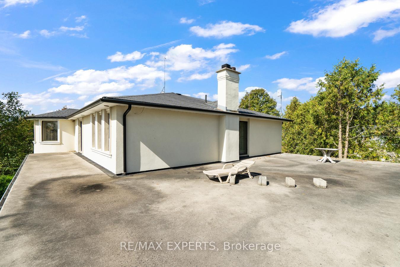 Photo 21 of 14449 Jane Street, King, Rural King — HOMEH