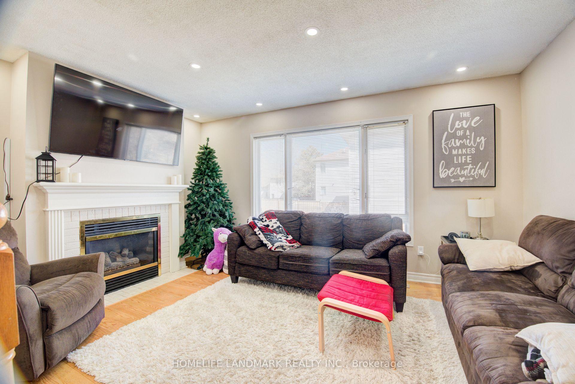 Photo 13 of 164 Brian Boulevard, Hamilton, Waterdown — HOMEH