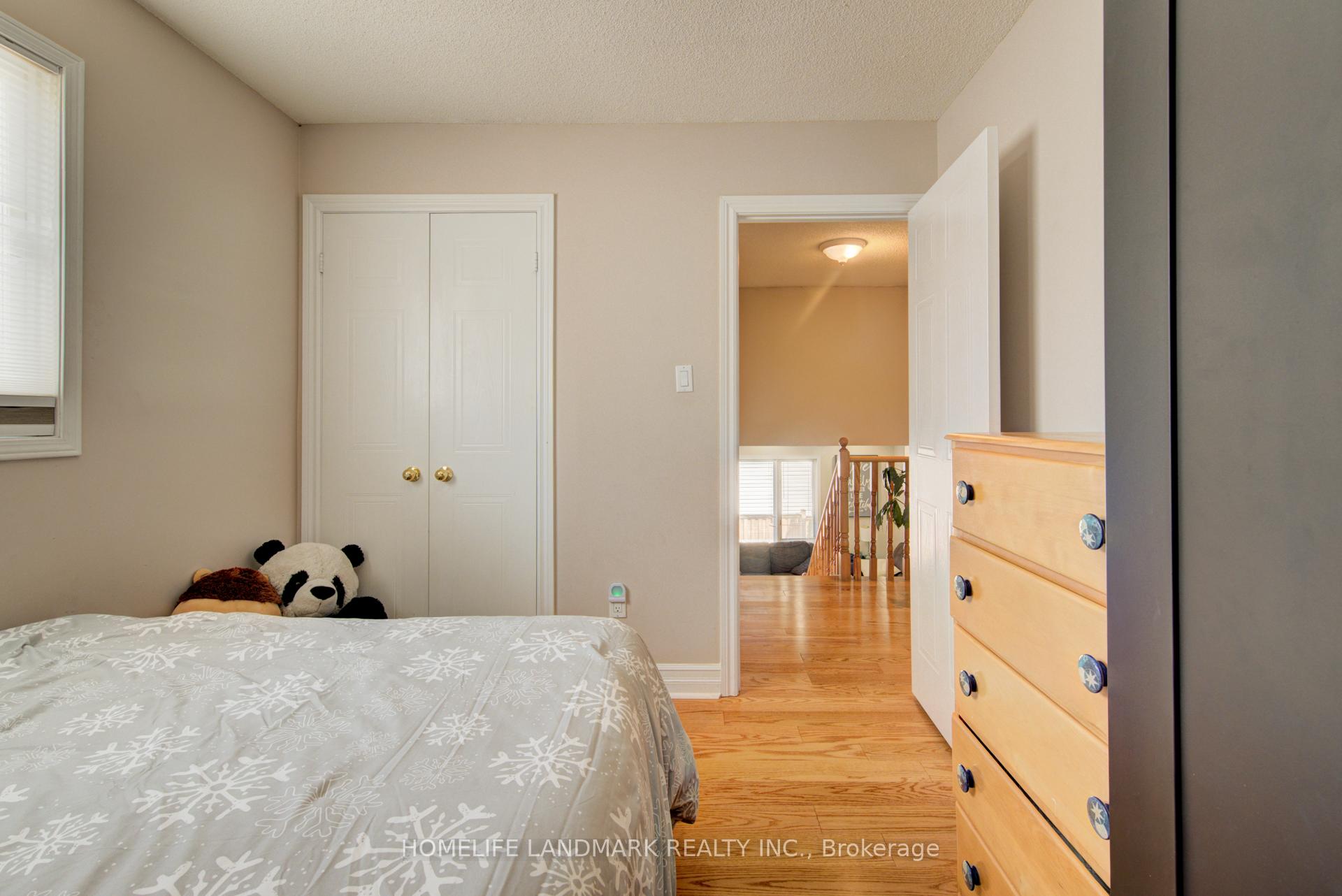 Photo 25 of 164 Brian Boulevard, Hamilton, Waterdown — HOMEH