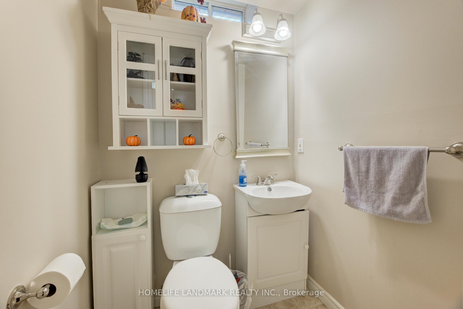 Photo 32 of 164 Brian Boulevard, Hamilton, Waterdown — HOMEH