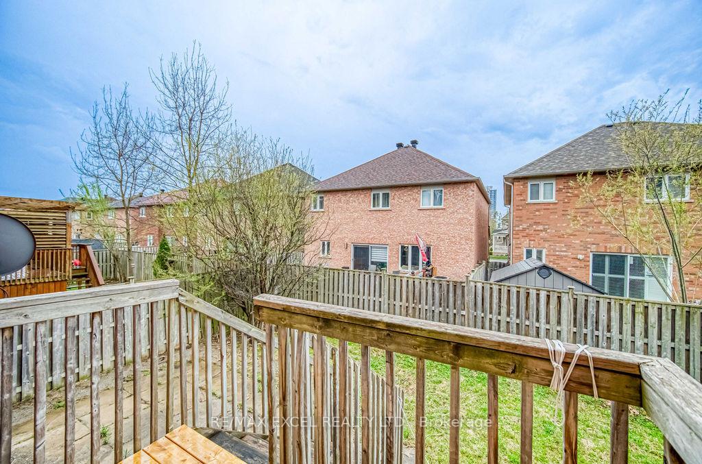 Photo 17 of 316 Williamson Road, Markham, Greensborough — HOMEH